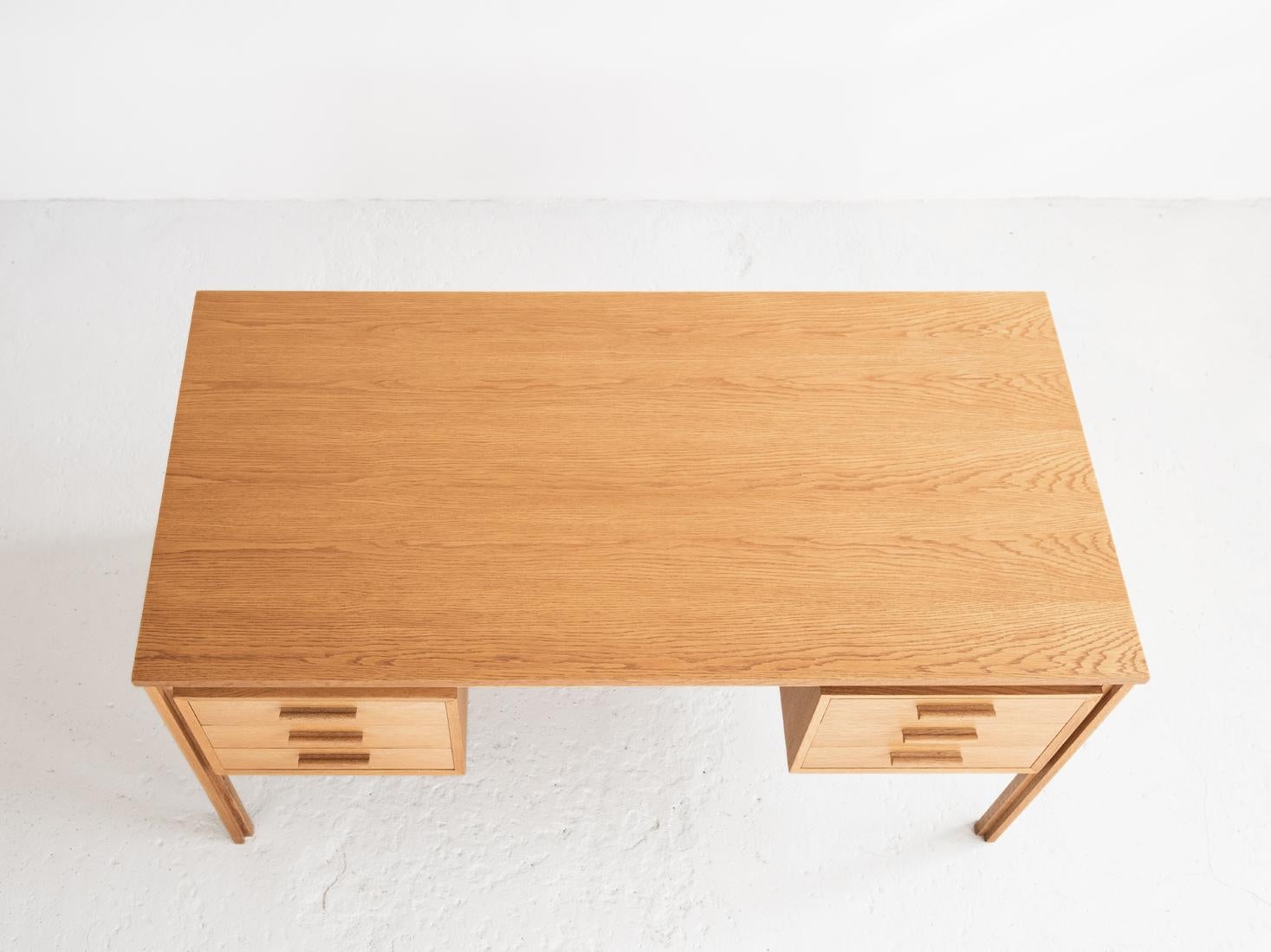 Midcentury Danish Desk in Oak, 1960s 4