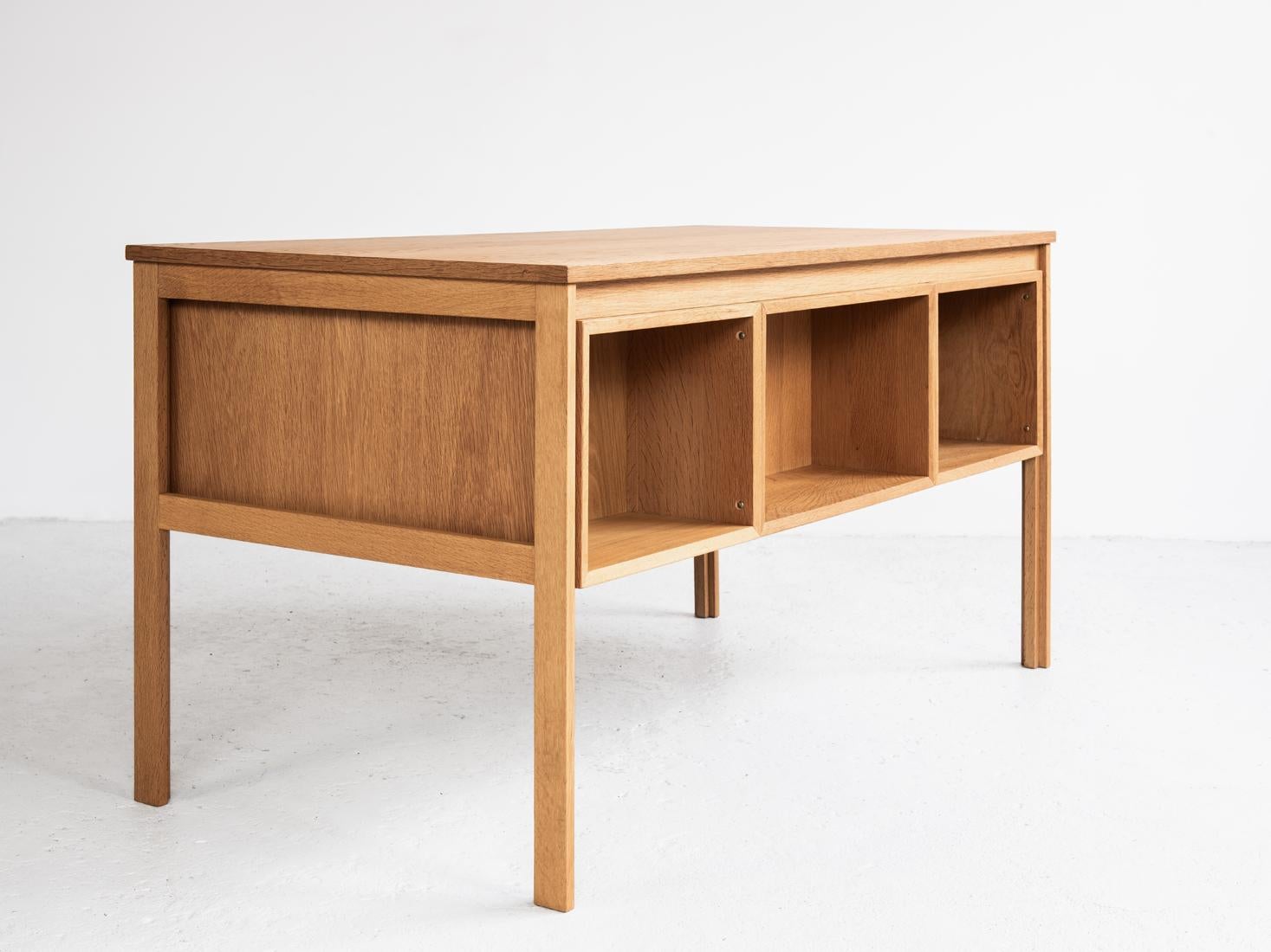 Mid-Century Modern Midcentury Danish Desk in Oak, 1960s