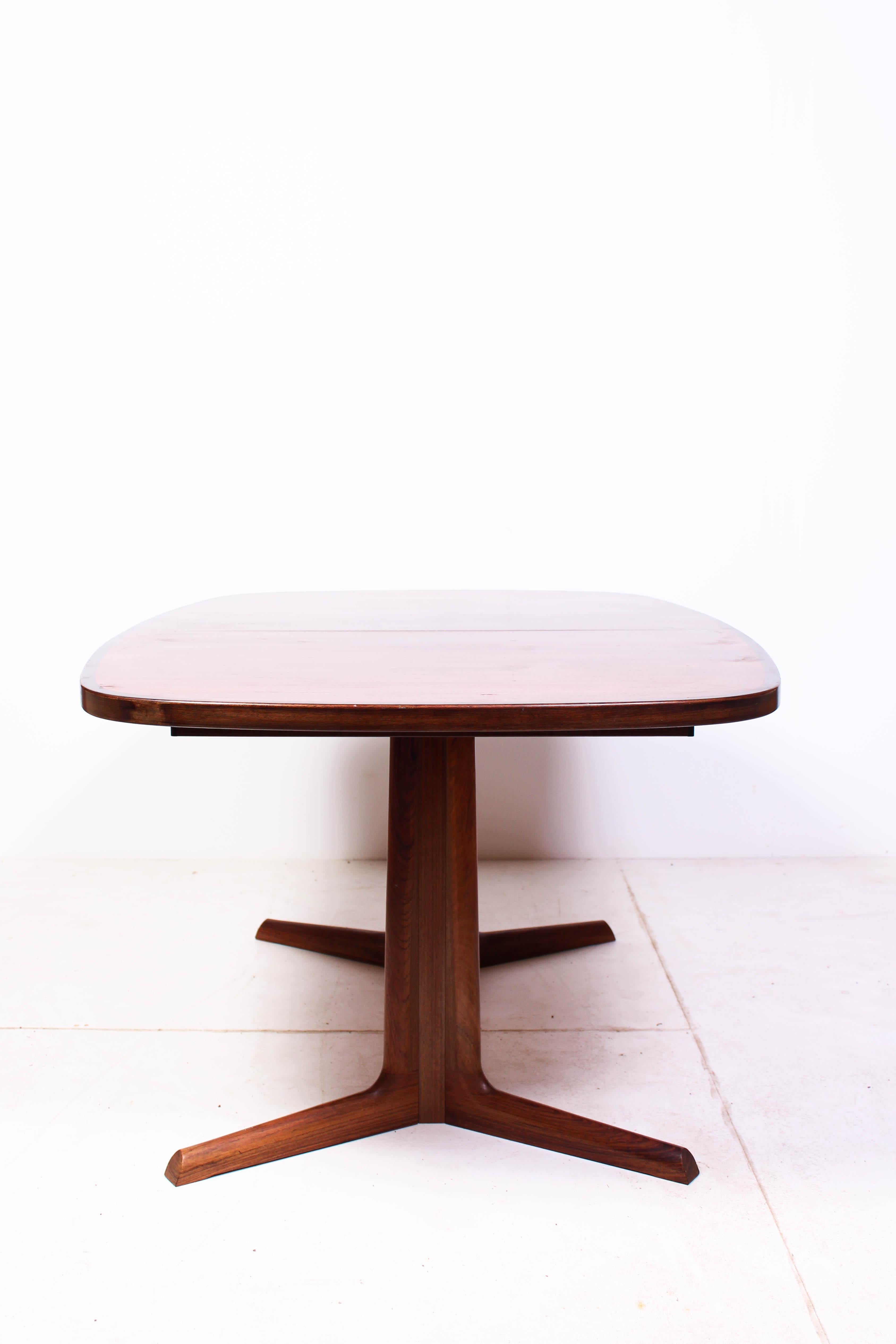 Midcentury Danish Dining Table, Gudme Møbelfabrik, Attributed to Niels O. Møller For Sale 2