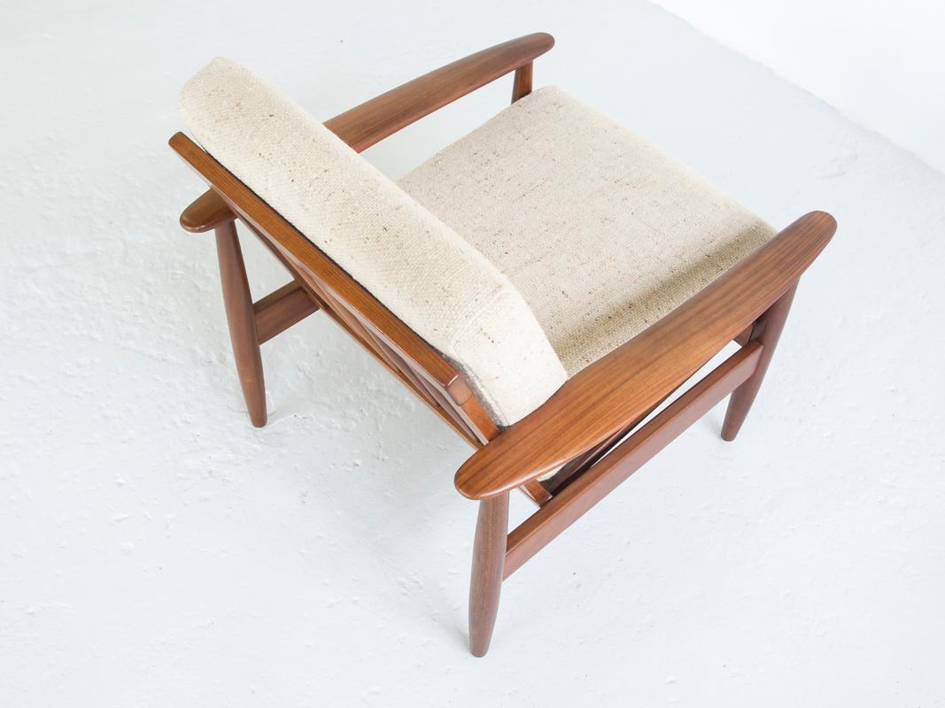 Midcentury Danish Easy Chair in Teak and Fabric, 1960s In Good Condition In Beveren, BE