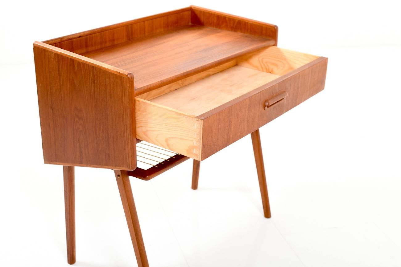 Midcentury Danish Entry Chest/Table in Teak For Sale 1
