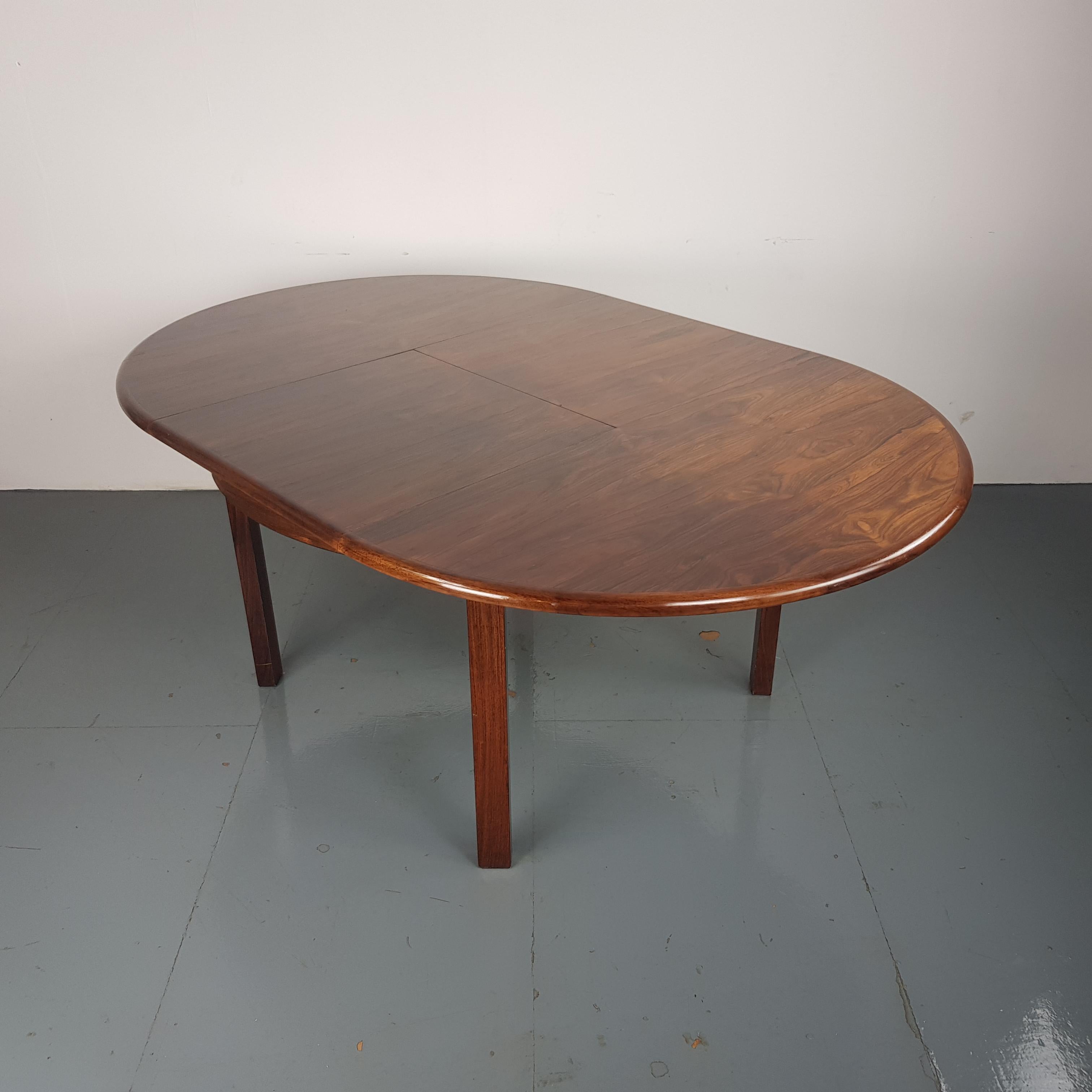 Midcentury Danish Extending Rosewood Dining Table For Sale 15