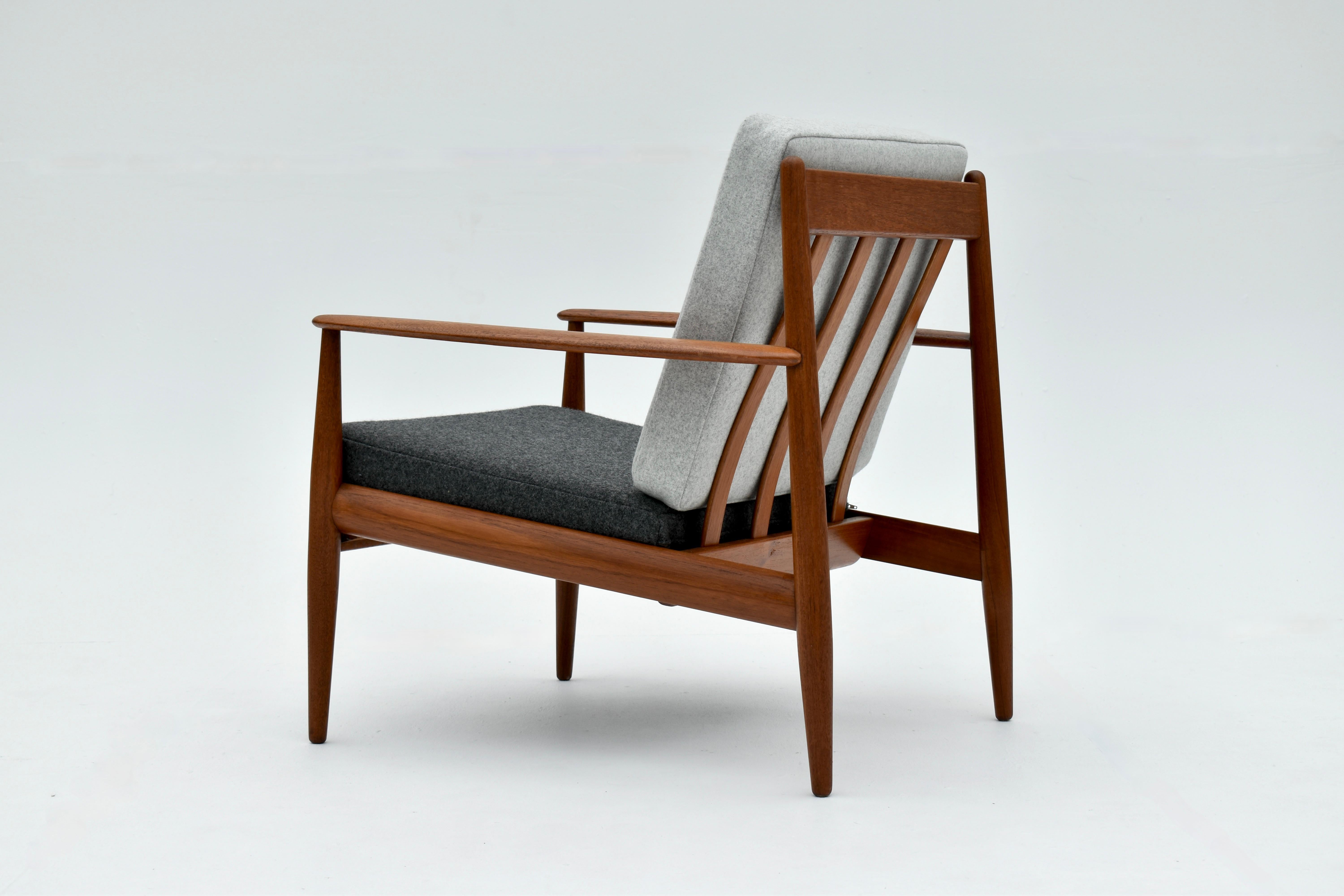 Midcentury Danish Grete Jalk Model 118 Teak Lounge Chair For France & Son 7