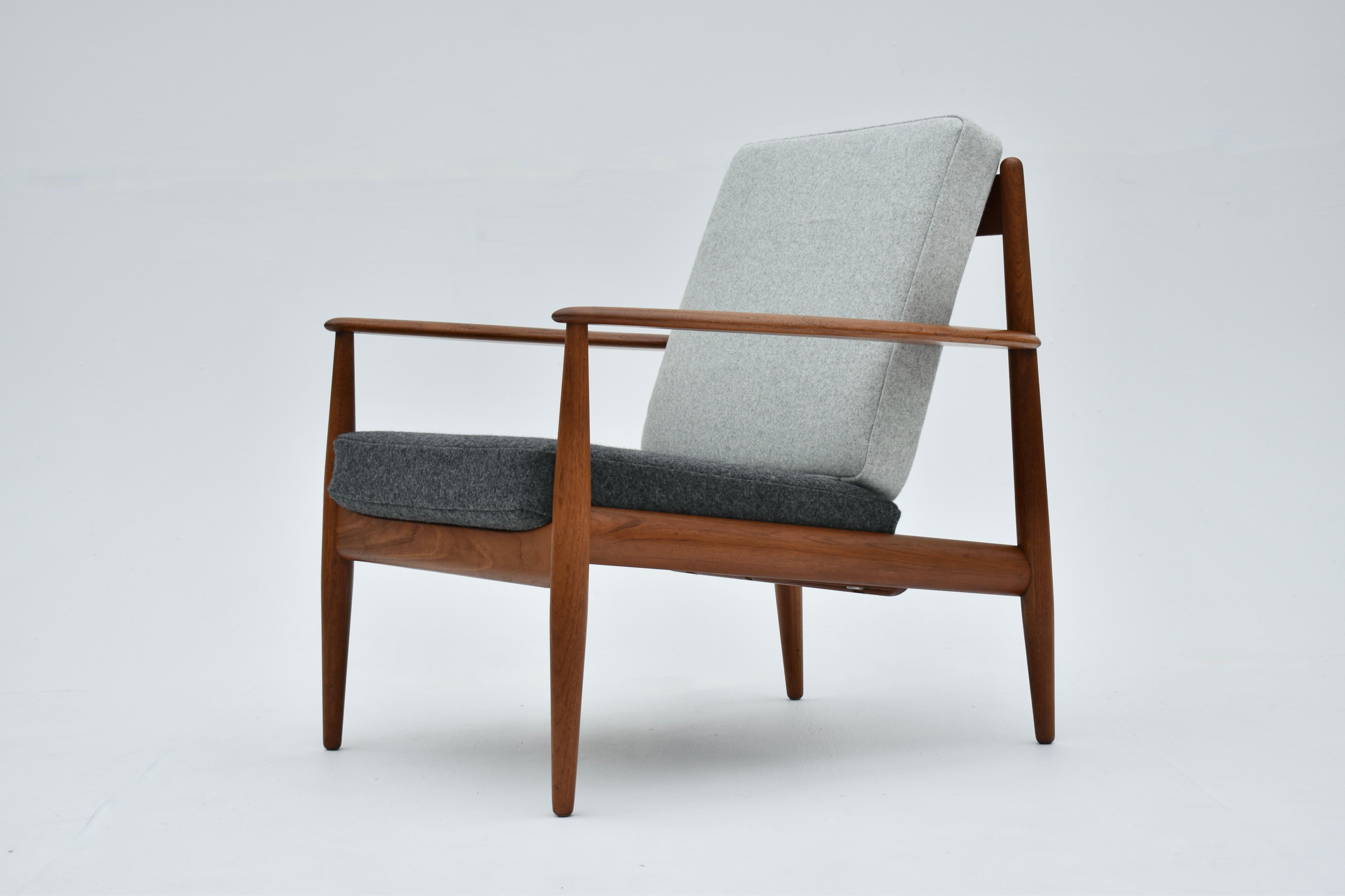 Scandinavian Modern Midcentury Danish Grete Jalk Model 118 Teak Lounge Chair For France & Son
