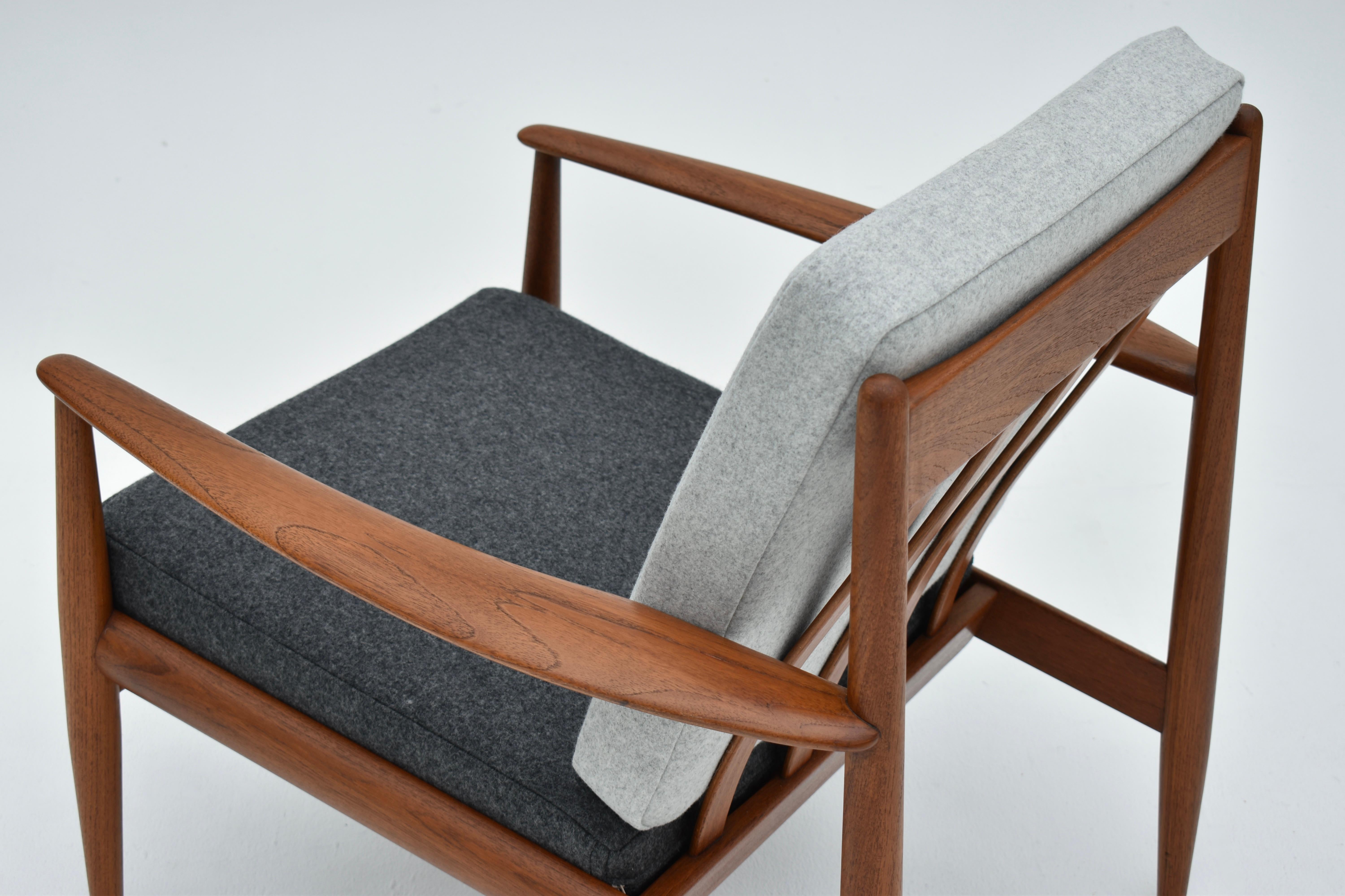 Midcentury Danish Grete Jalk Model 118 Teak Lounge Chair For France & Son 1