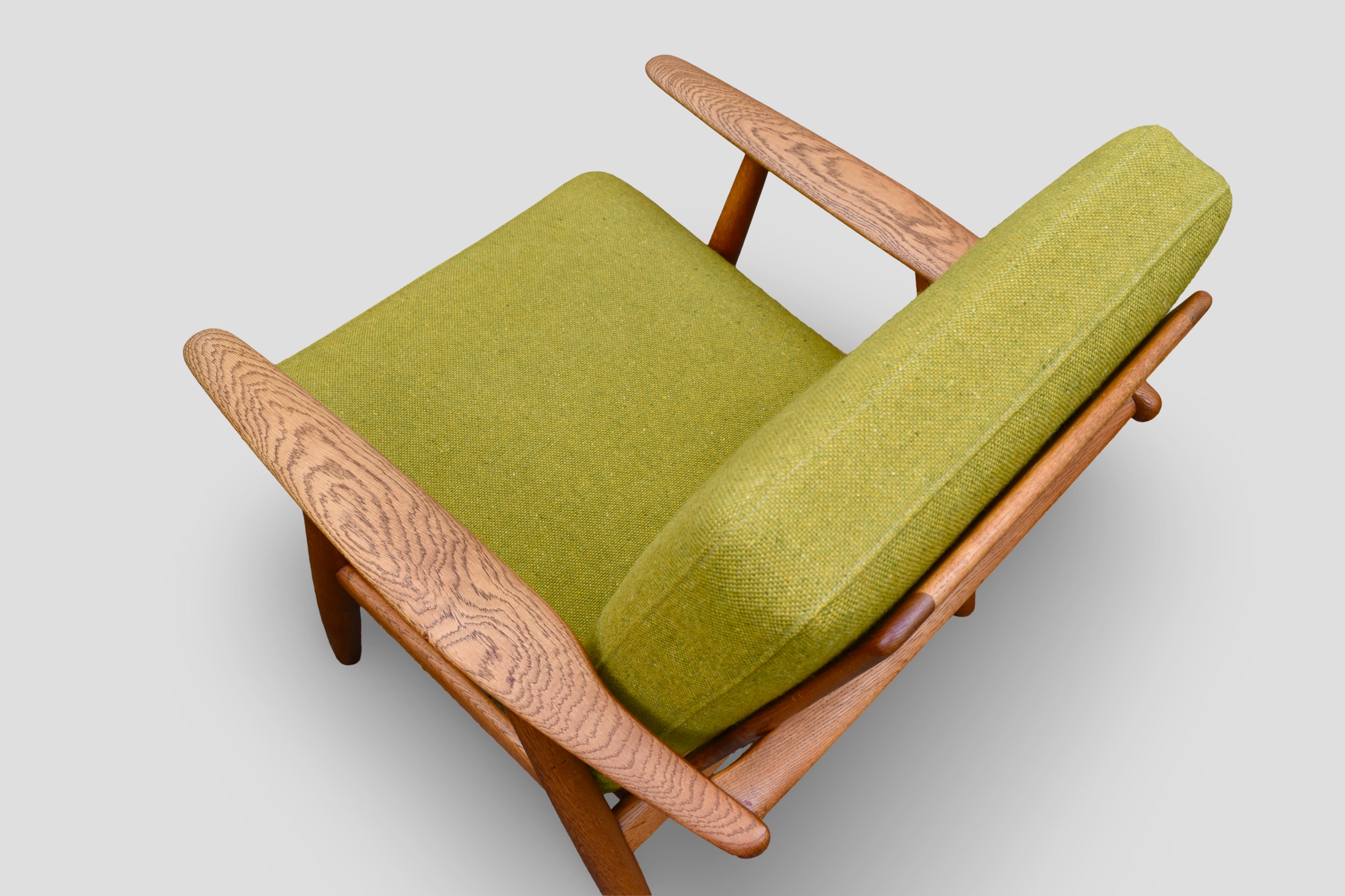 Scandinavian Modern Midcentury Danish Hans Wegner Solid Oak Model GE240 Cigar Chair For Getama