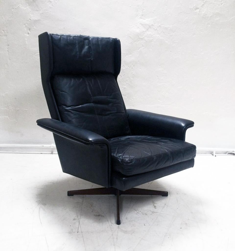 Mid-20th Century Midcentury Danish Leather 3-piece Lounge Suite by Komfort designed HW Klein 60s