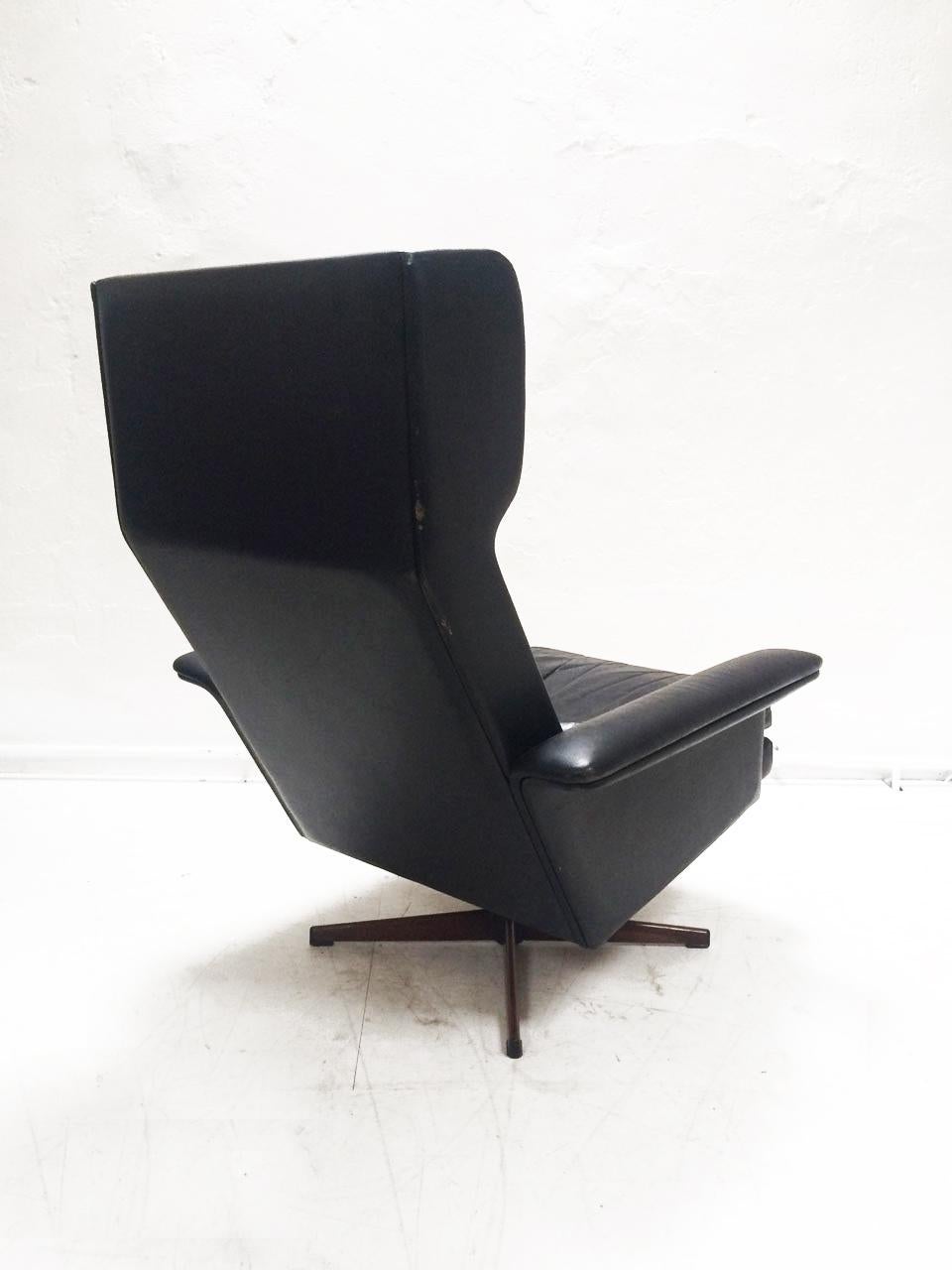 Midcentury Danish Leather 3-piece Lounge Suite by Komfort designed HW Klein 60s 2