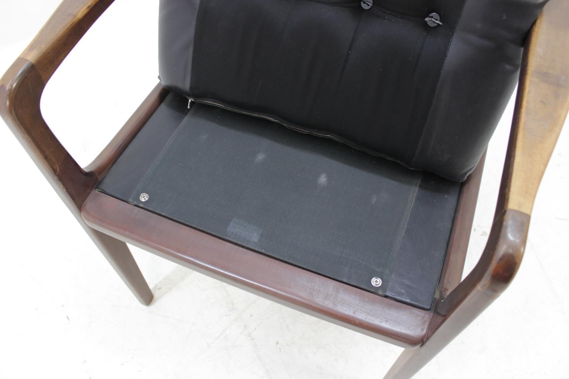 Sillón danés de cuero de mediados de siglo, años 60 en venta 3