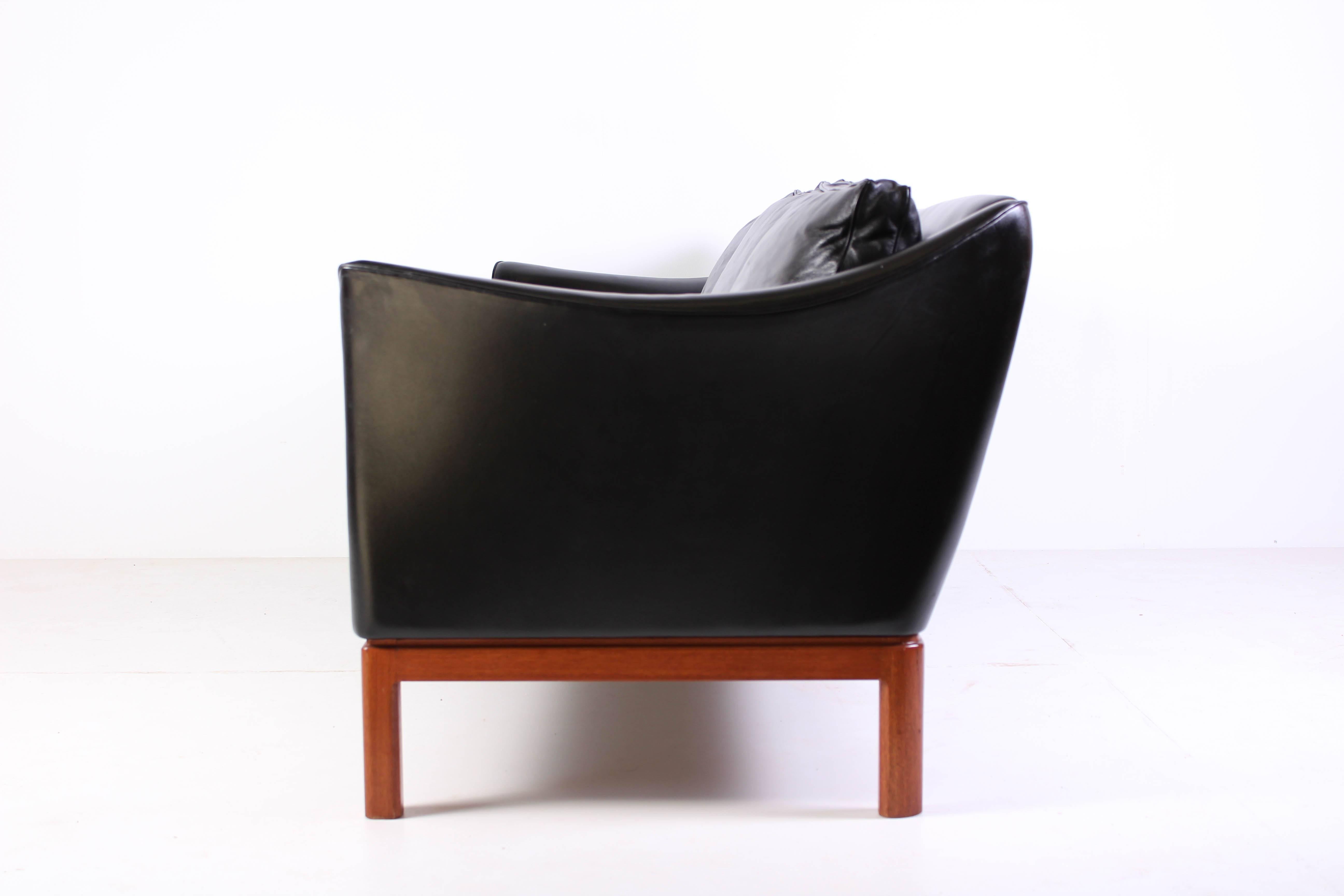 Midcentury Danish Leather Sofa and Lounge Chair 6