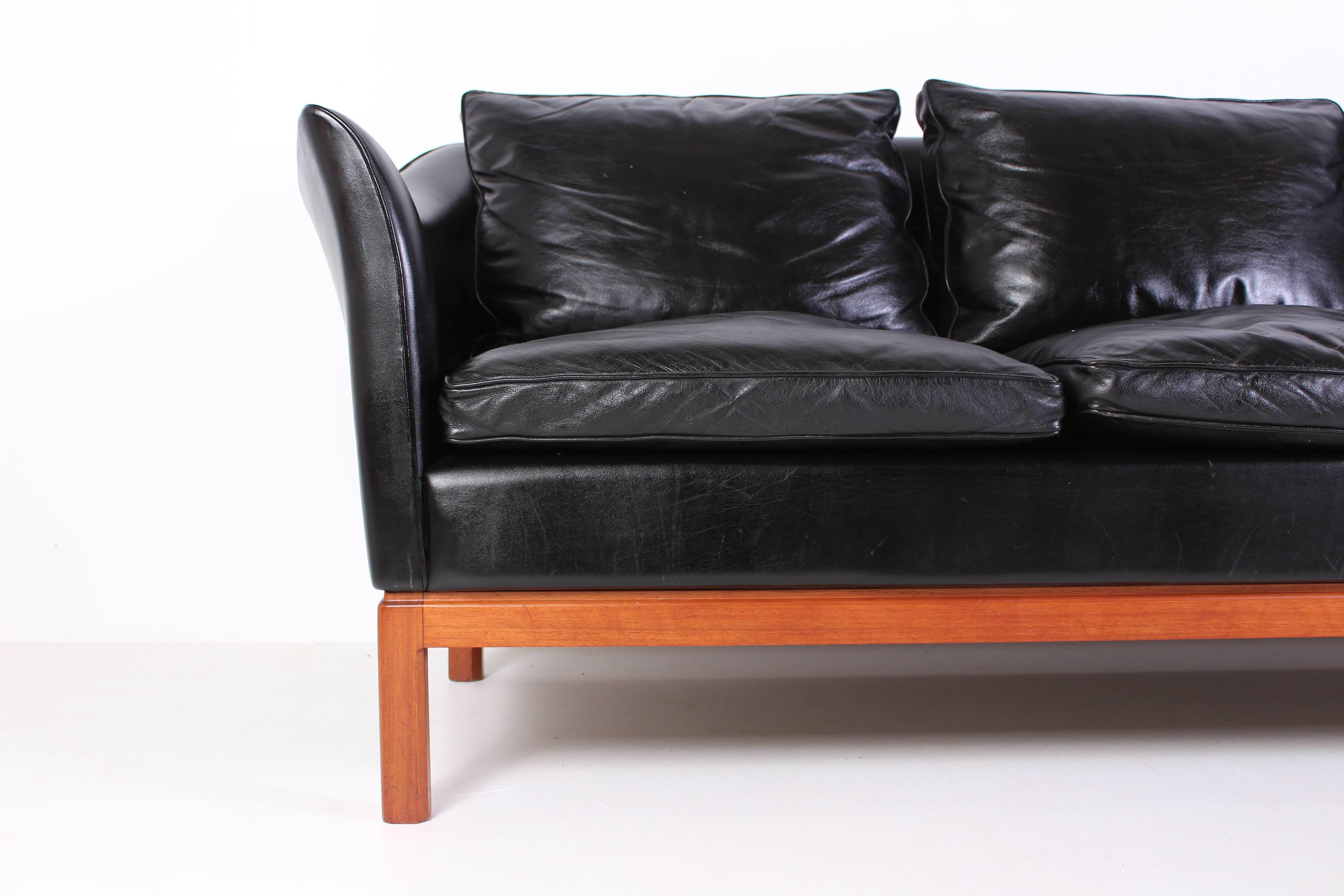 Midcentury Danish Leather Sofa and Lounge Chair 1