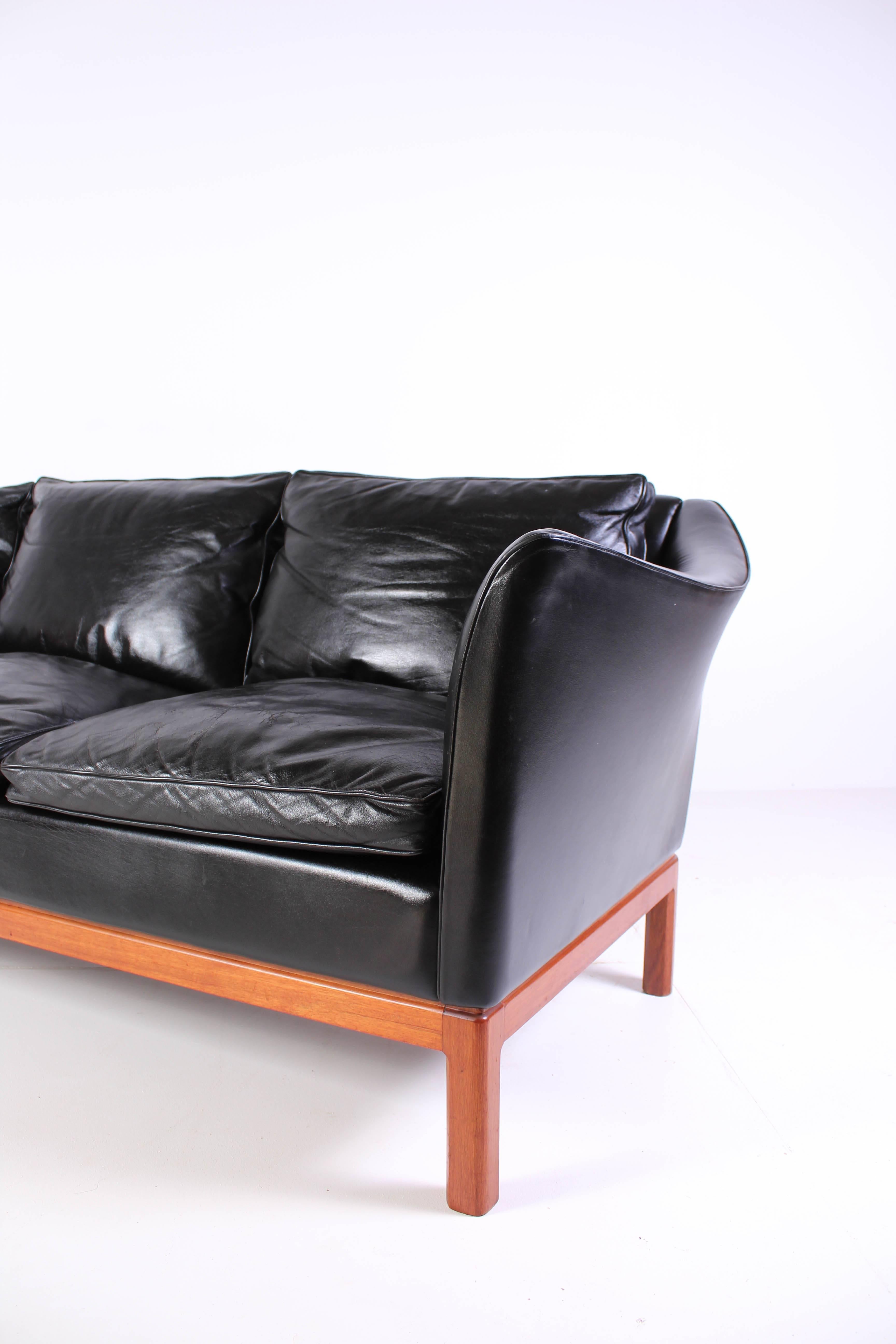Midcentury Danish Leather Sofa and Lounge Chair 4