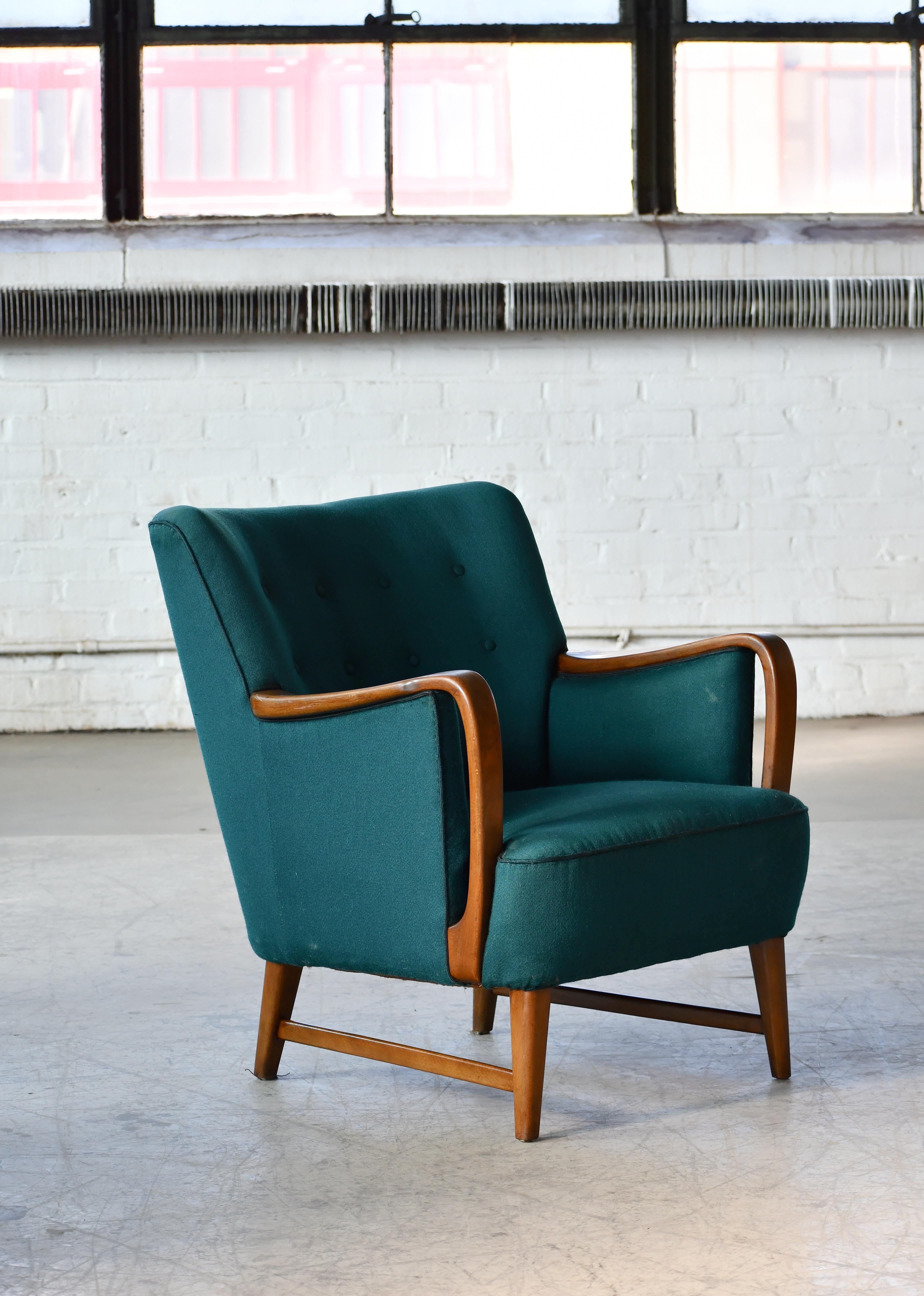 Mid-Century Modern Midcentury Danish Lounge Chair in Oak and Wool by N.A. Jorgensen  For Sale