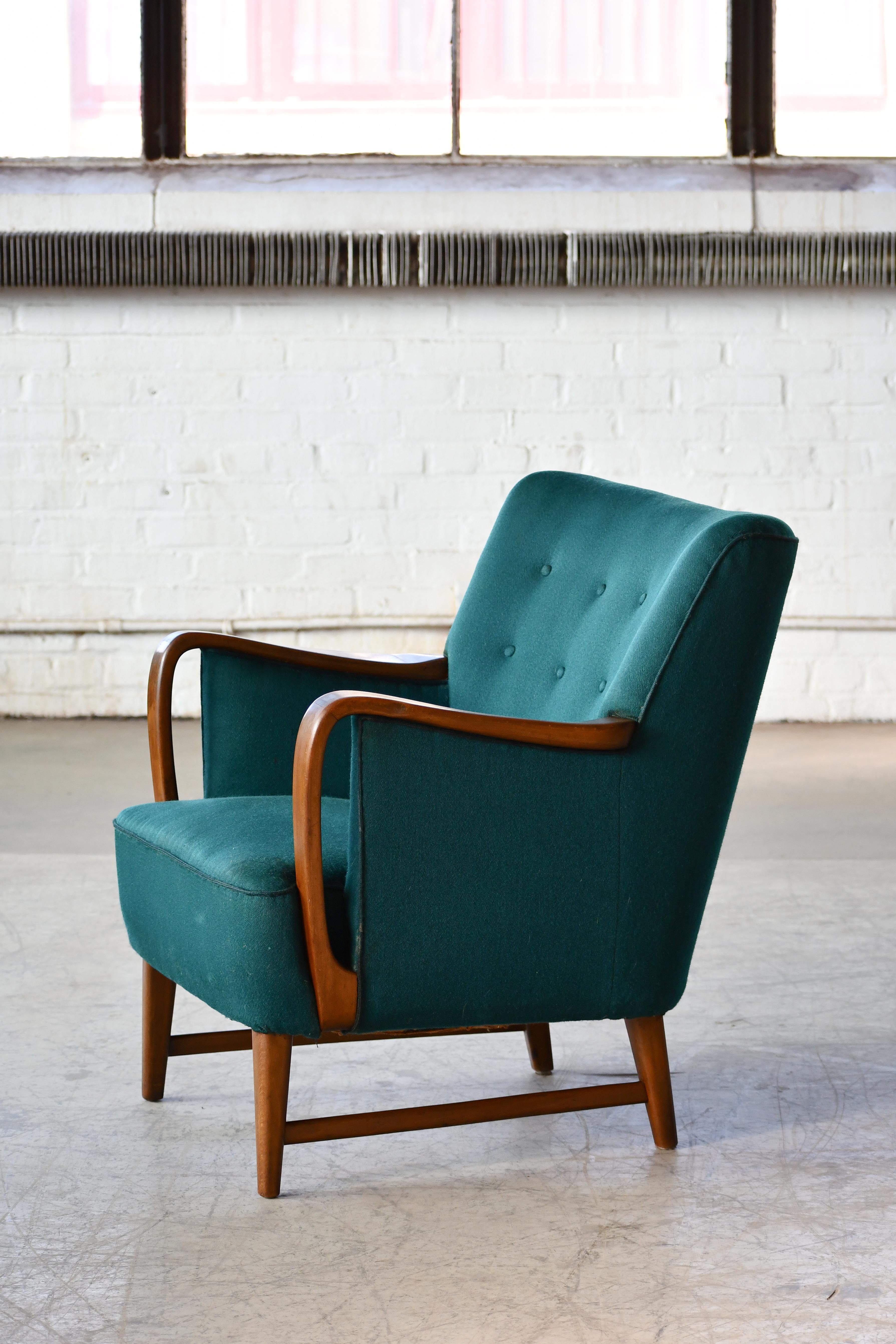 Midcentury Danish Lounge Chair in Oak and Wool by N.A. Jorgensen For Sale 2