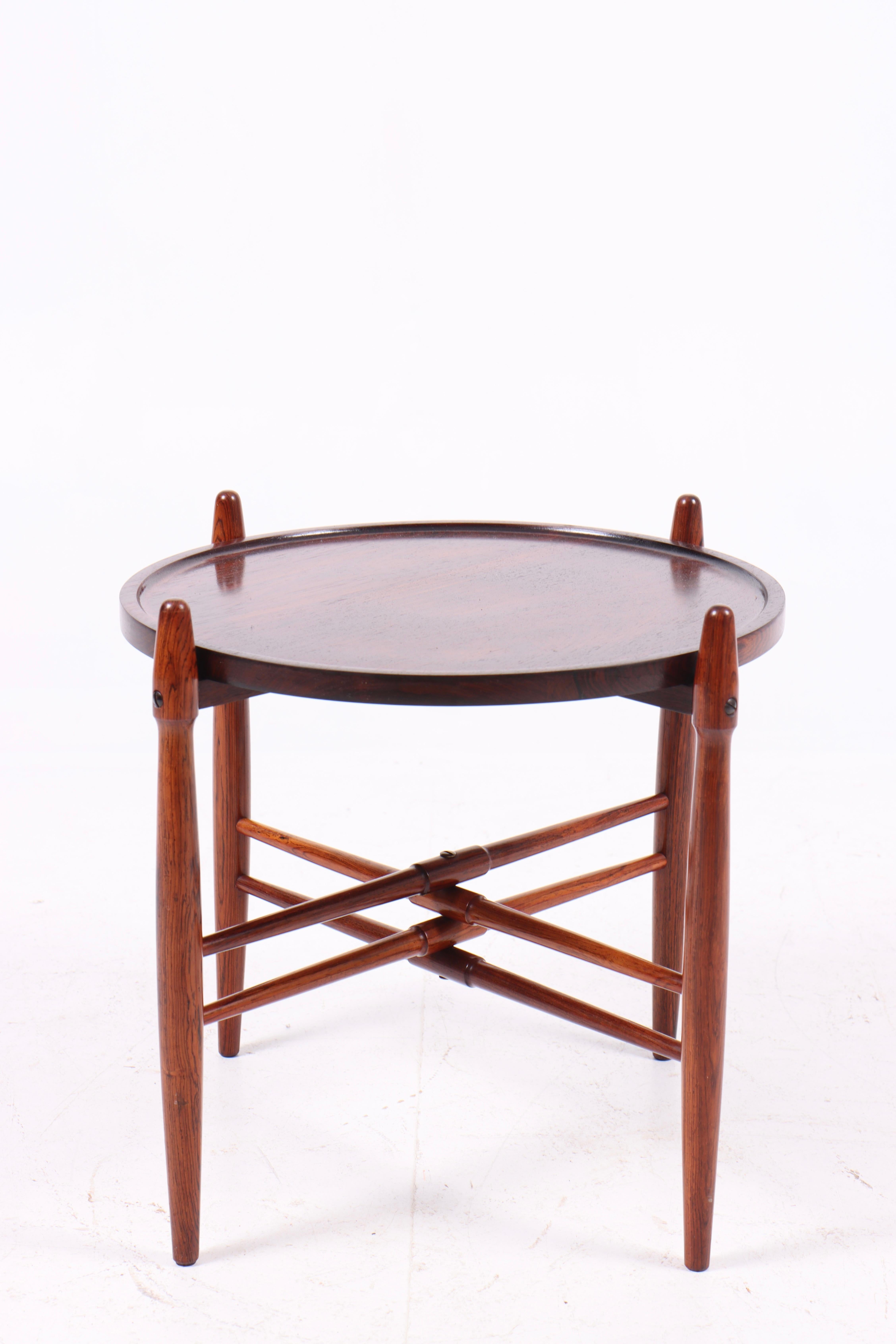 Danois Table basse danoise du milieu du siècle dernier en bois de rose massif par Hundevad, années 1960 en vente