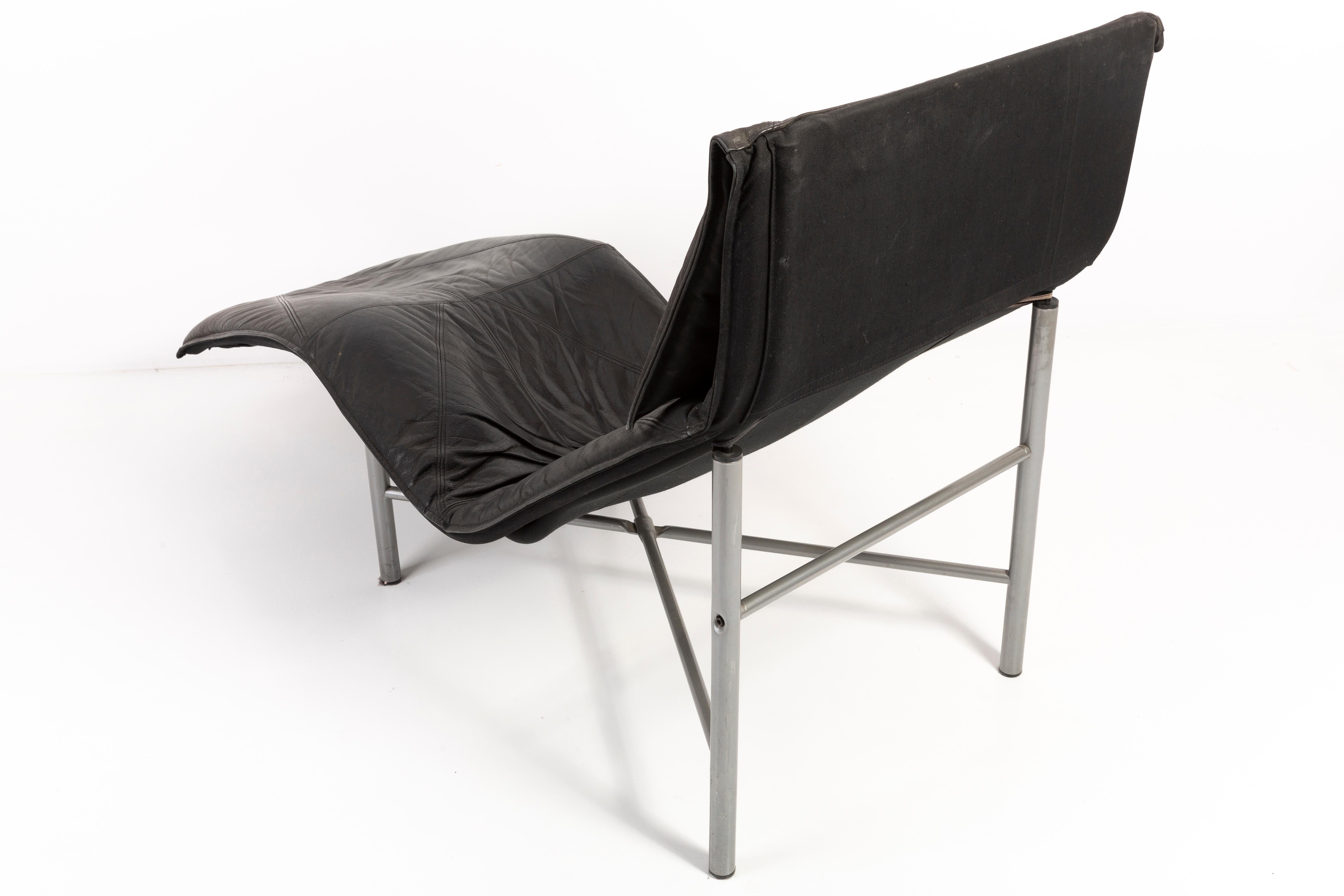 Midcentury Danish Modern Black Leather Chaise Lounge Chair by Tord Björklund 4