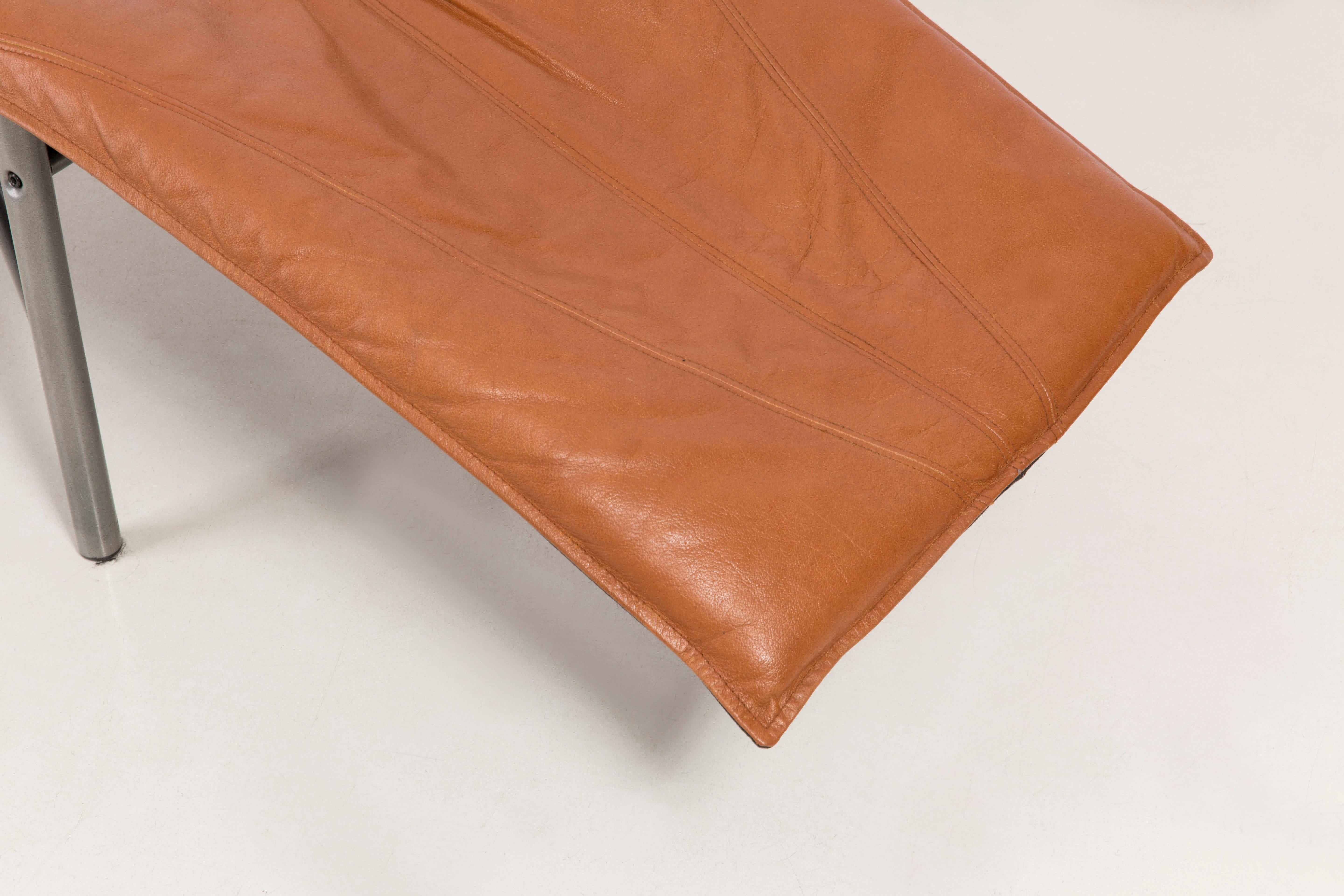 modern leather chaise