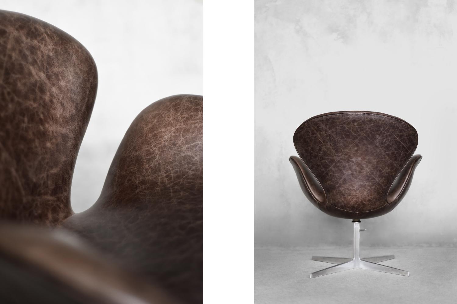 El emblemático sillón Swan fue diseñado por Arne Jacobsen y fabricado por el fabricante danés Fritz Hansen en 1958. Esta pieza pertenece a la primera serie de producción. El sillón se creó como parte del proyecto integral de Jacobsen para el SAS