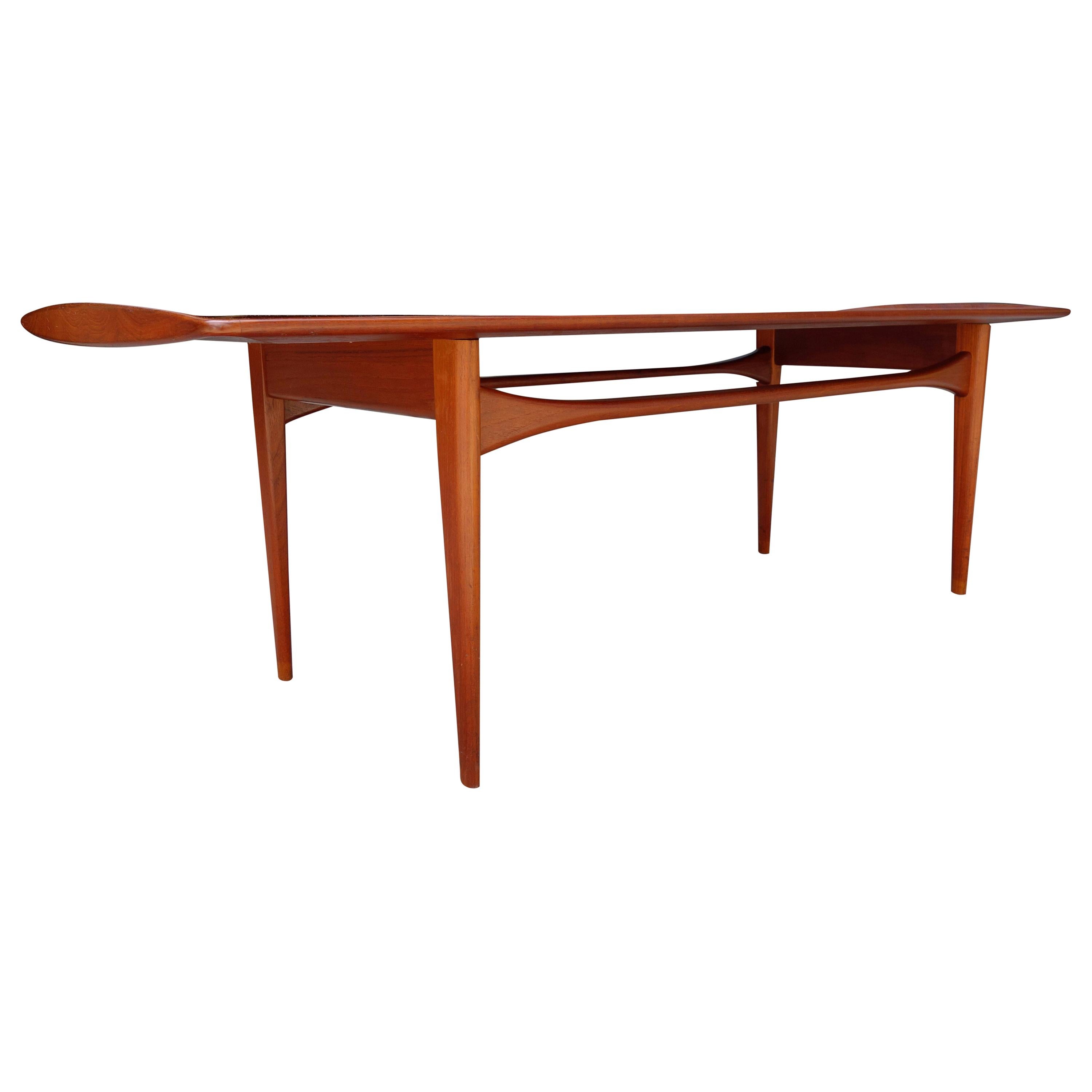 Mid-Century Modern Midcentury Danish Modern Coffee Table by Kindt-Larsen for France and Daverkosen For Sale
