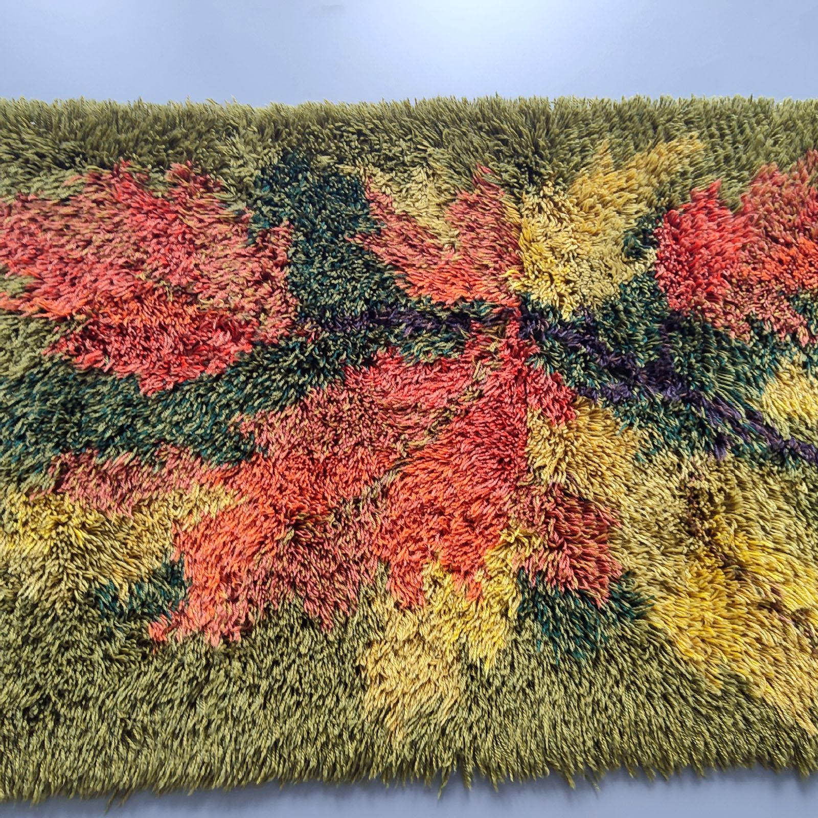 Midcentury Danish Modern Ege Rya Wool Shag Rug 'Autumn Leaf' 2, 5' x 4, 9' For Sale 4