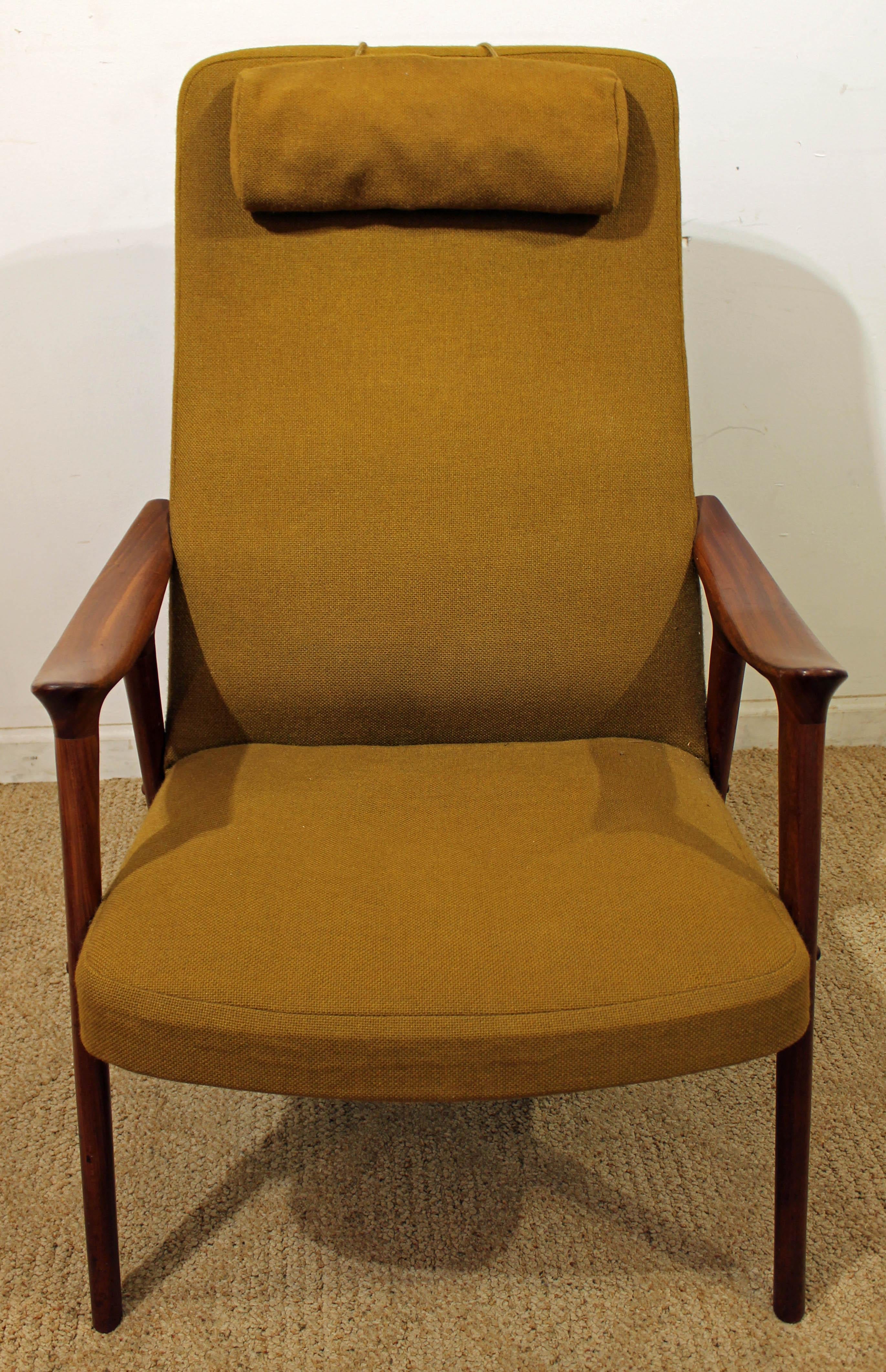 Scandinavian Modern Midcentury Danish Modern Folke Ohlsson Style Teak Lounge Chair