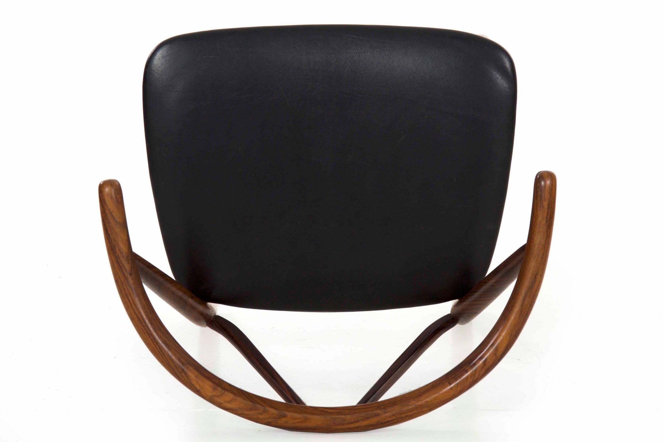 Midcentury Danish Modern Hoop Back Rosewood Chair by Kjaernulf for Hansen 12