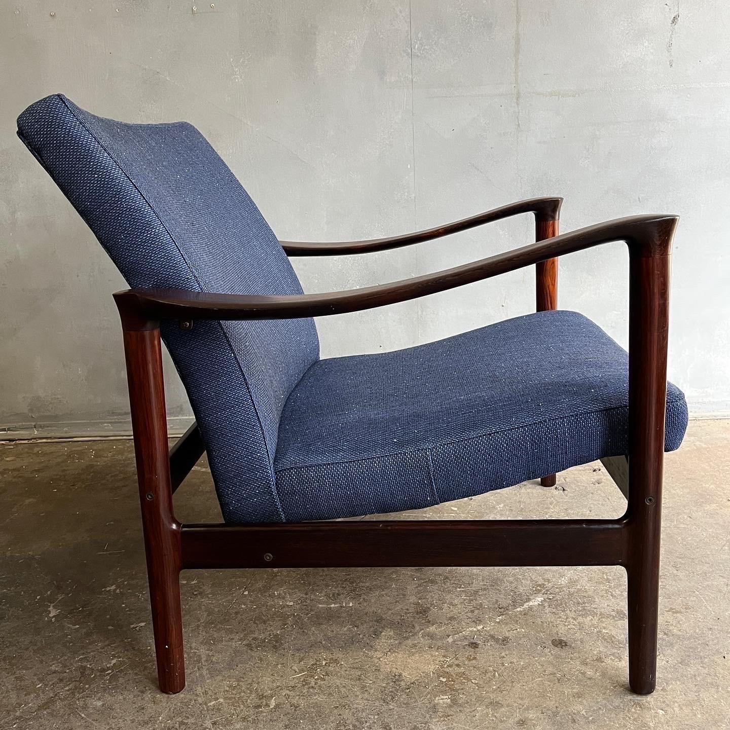 Midcentury Modern Lounge Chair in Rosewood by Torbjorn Afdal  3