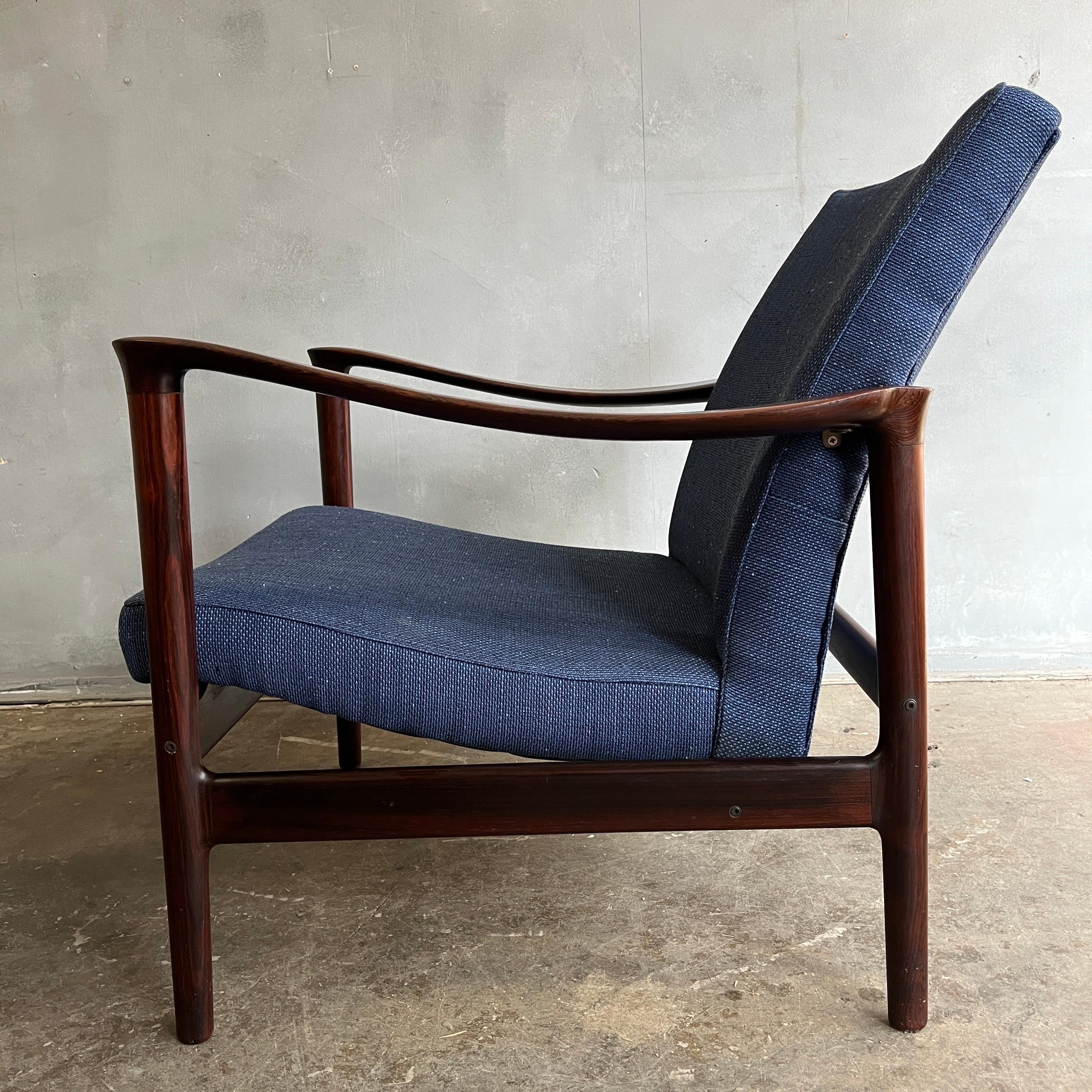 Midcentury Modern Lounge Chair in Rosewood by Torbjorn Afdal  5