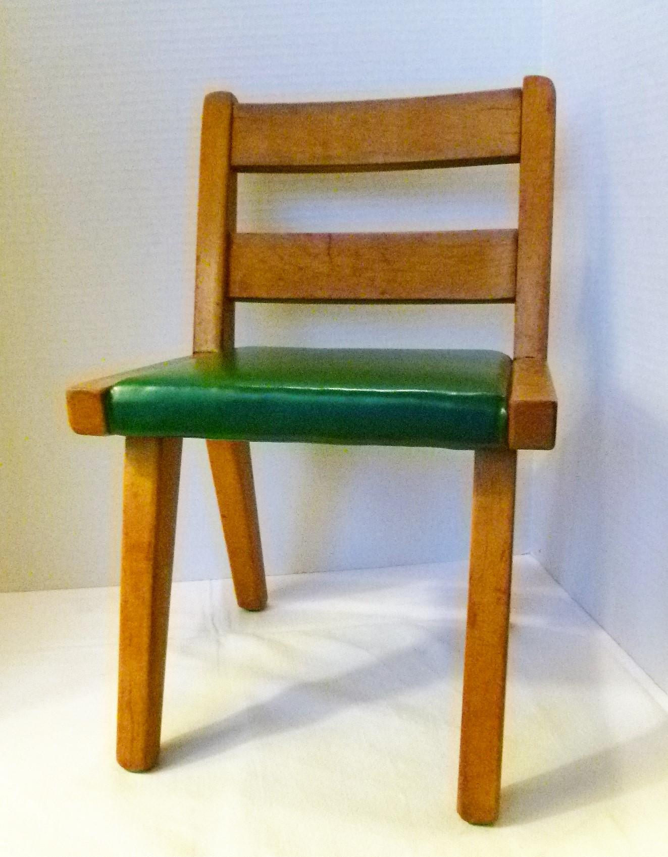 Midcentury Danish Modern Risom Style Salesman Sample or Child's Wood Chair 1