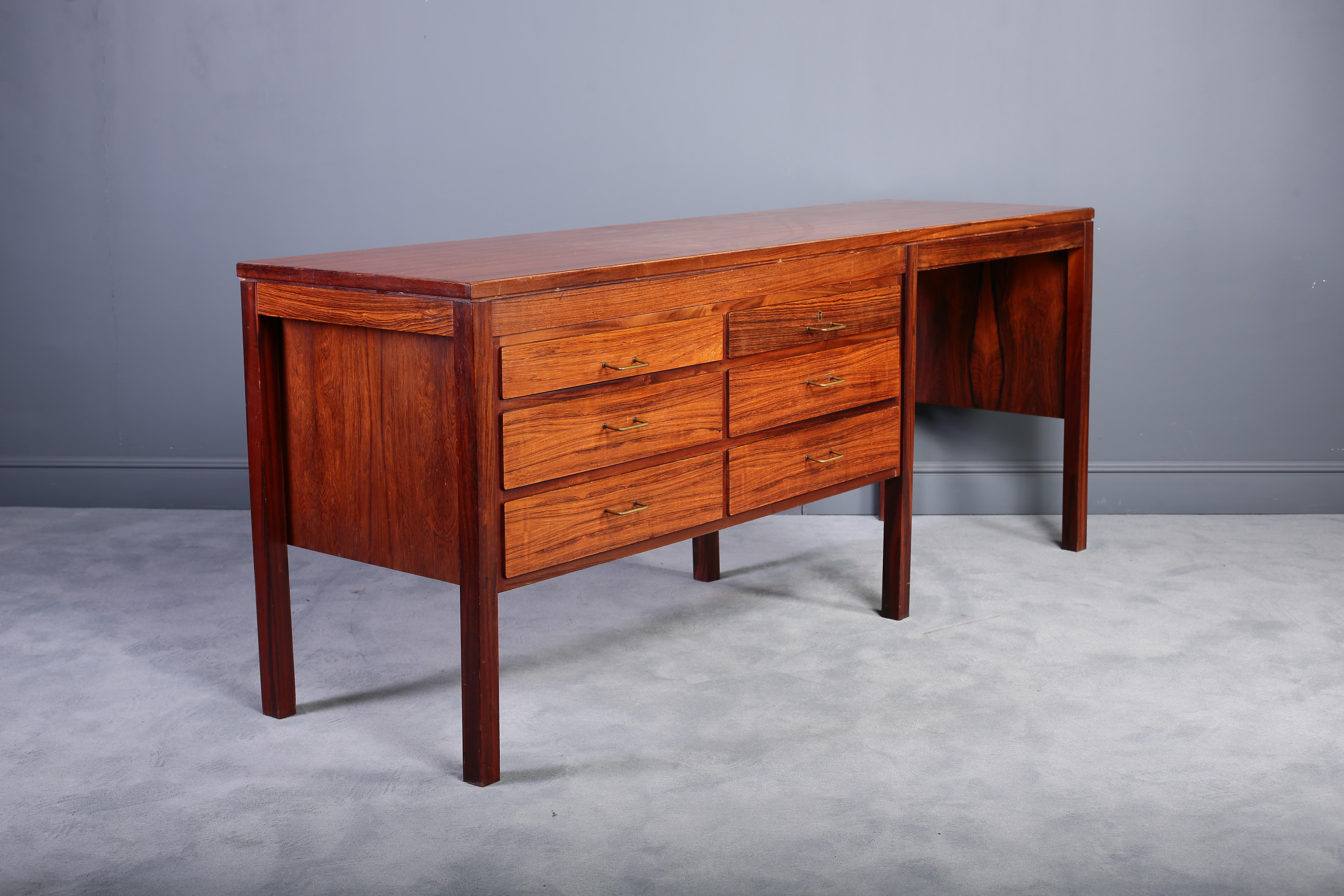 Scandinavian Modern Midcentury Danish Modern Rosewood Desk, 1960s