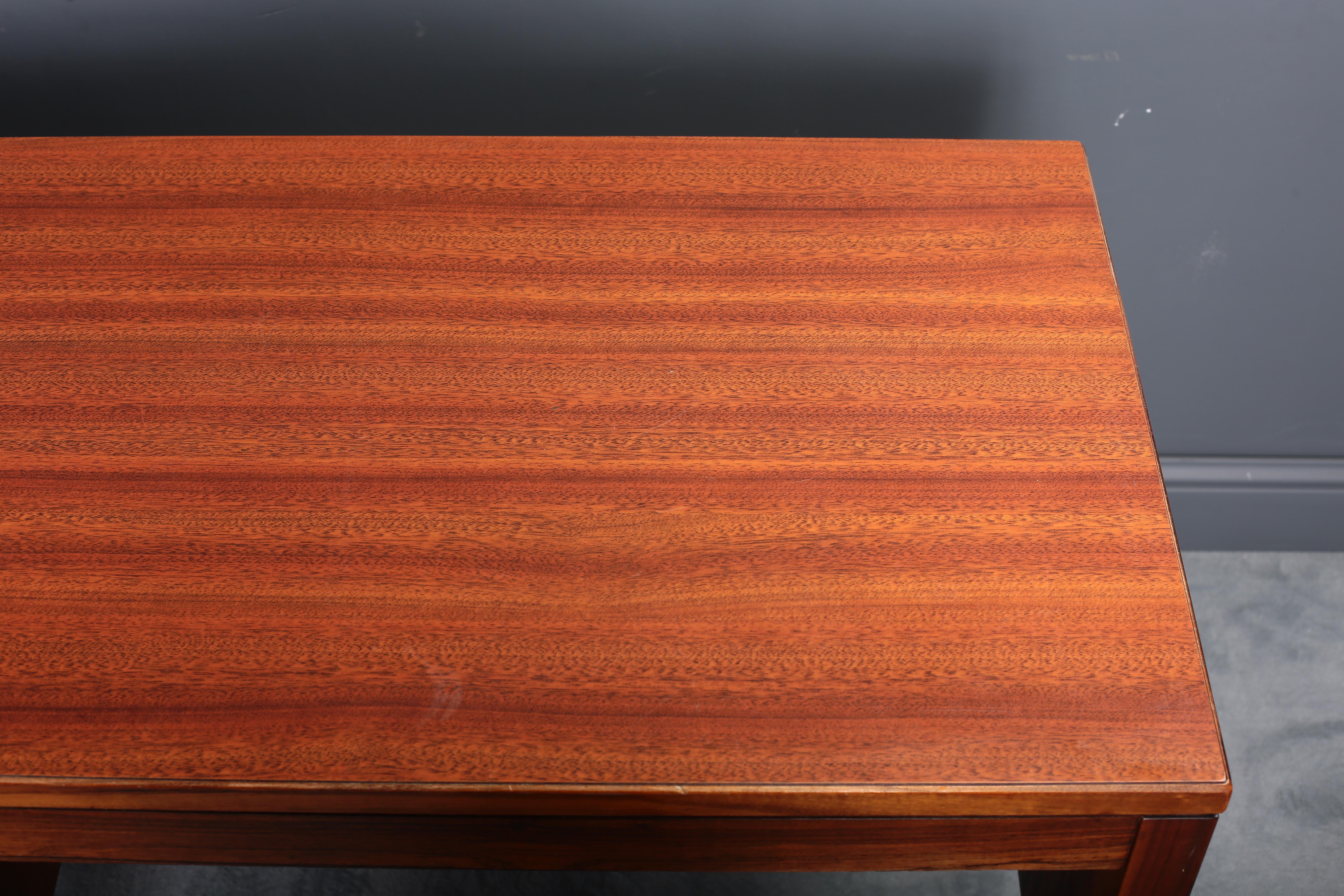 Midcentury Danish Modern Rosewood Desk, 1960s In Excellent Condition In Bucharest, RO