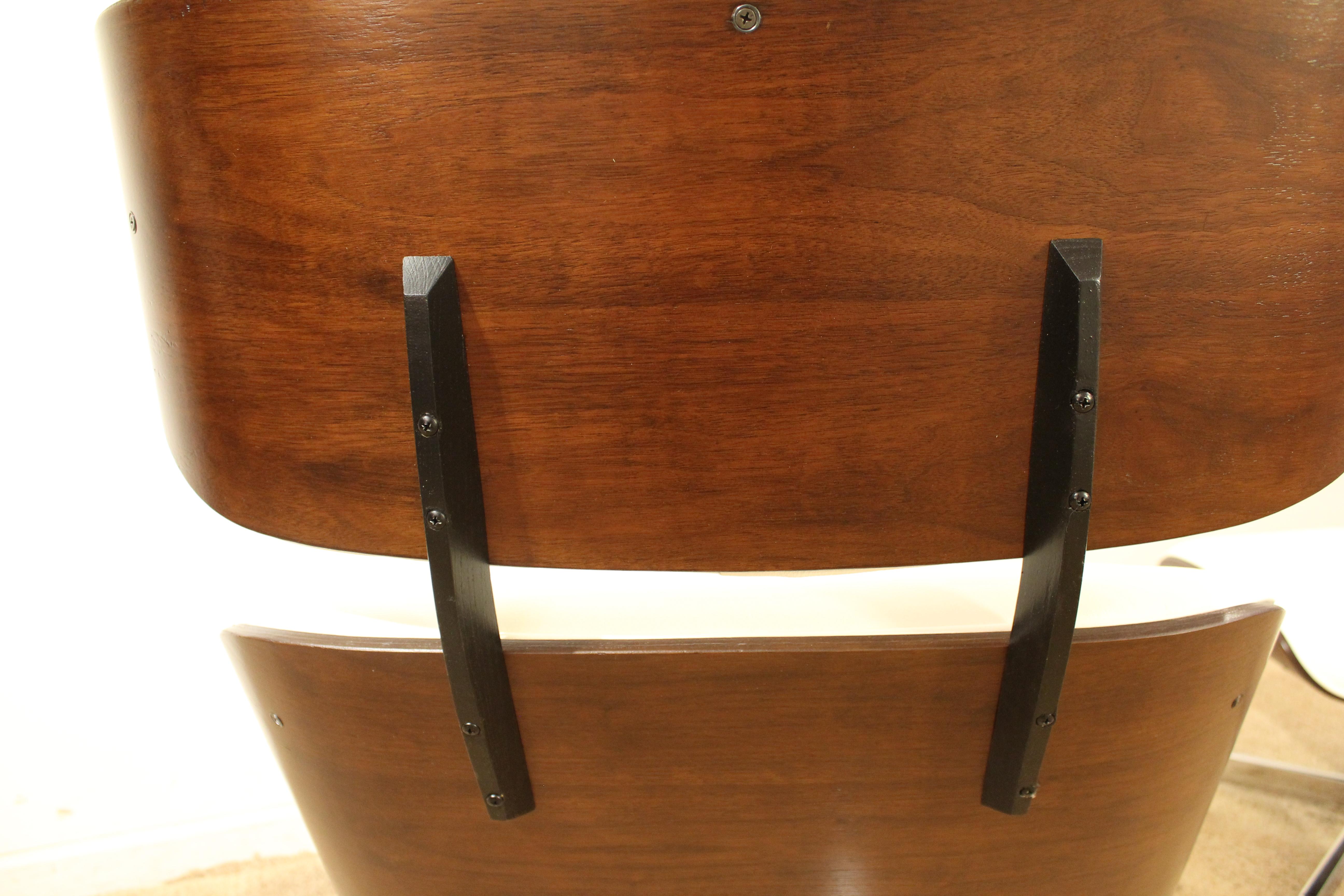 Midcentury Danish Modern Selig Eames Lounge Chair and Ottoman 3