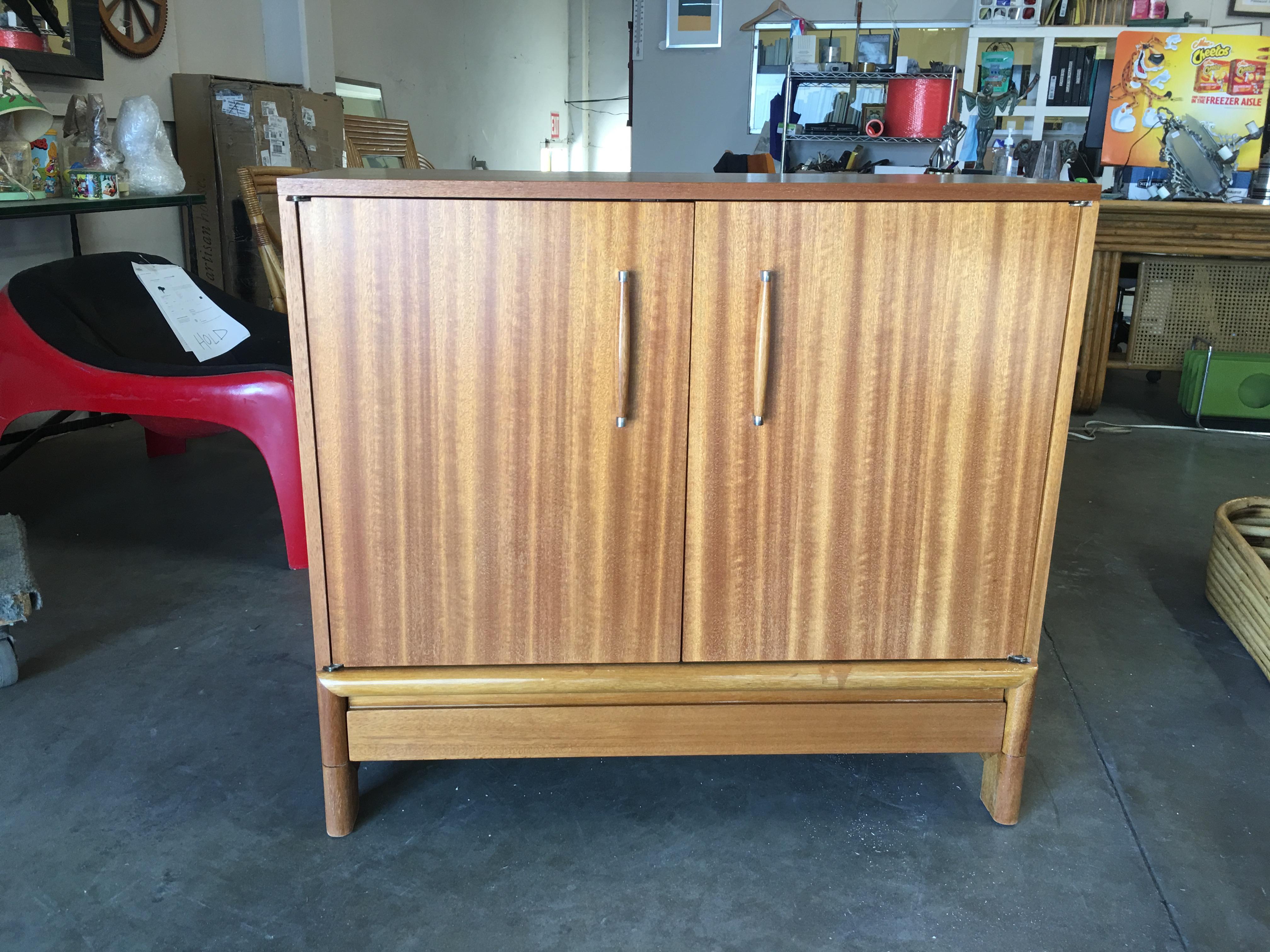 Scandinavian Modern Midcentury Danish Modern Style Oak Sideboard Cabinet