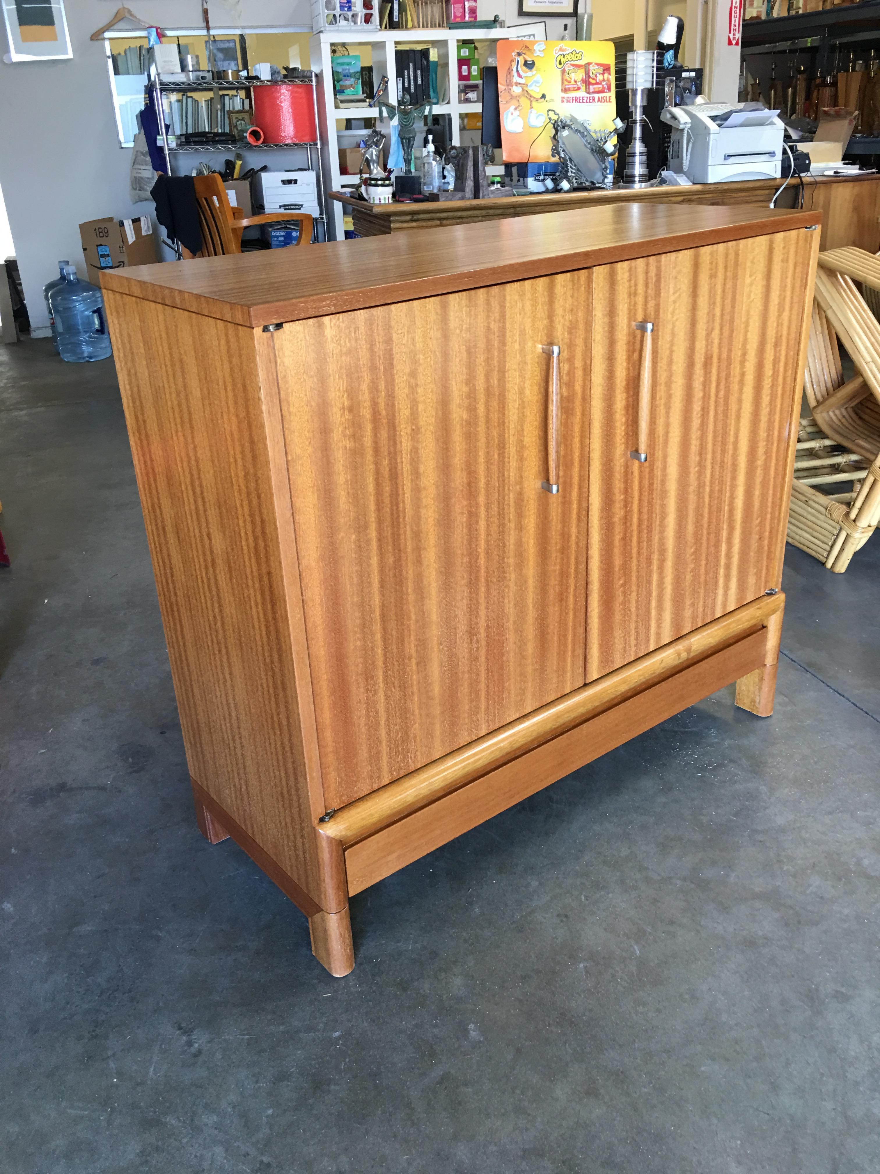 Unknown Midcentury Danish Modern Style Oak Sideboard Cabinet