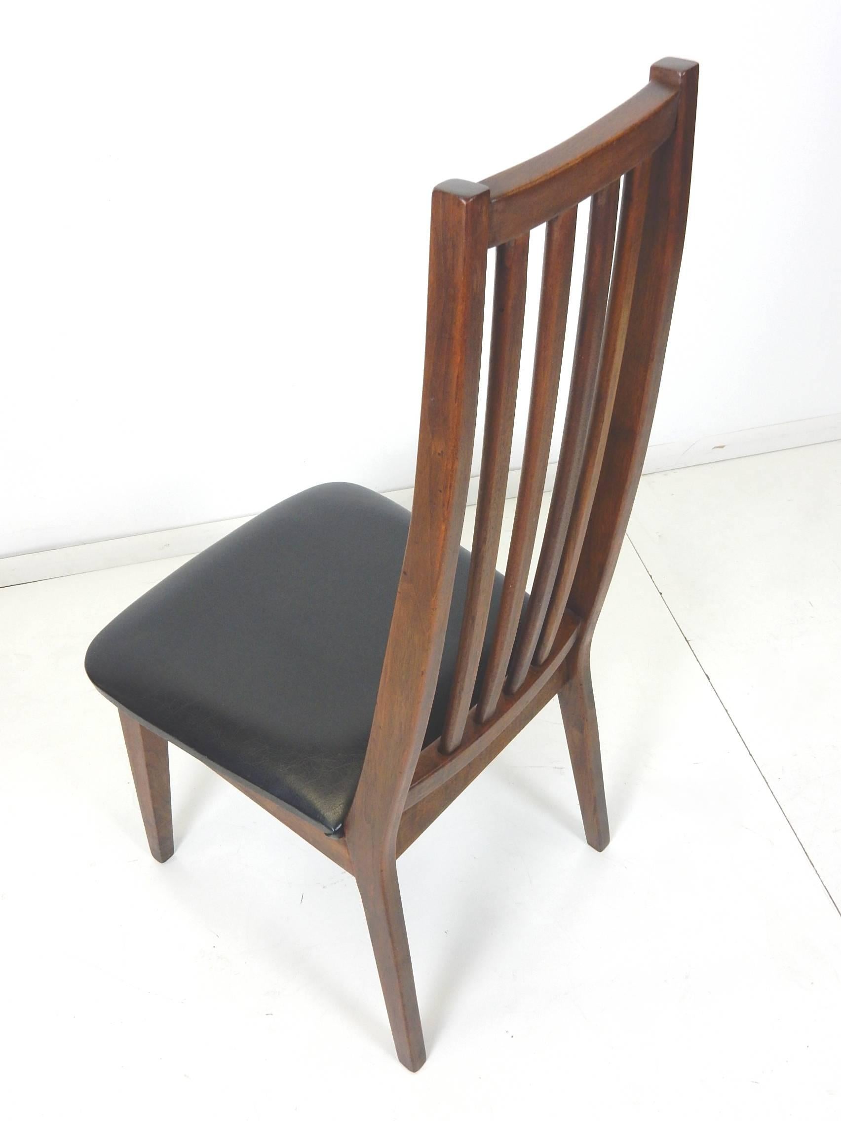 Mid Century Danish Modern Tall Teak Wood Spindle Back Dining Chairs In Good Condition In Las Vegas, NV