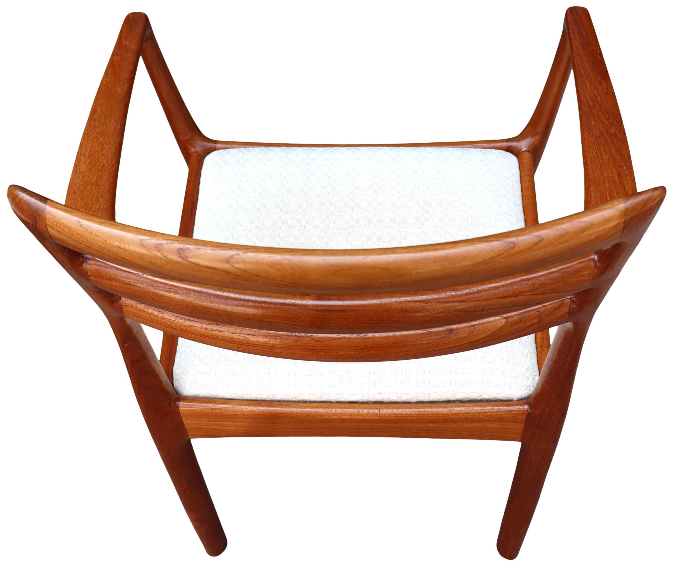 Midcentury Danish Modern Teak Dining Chairs 4