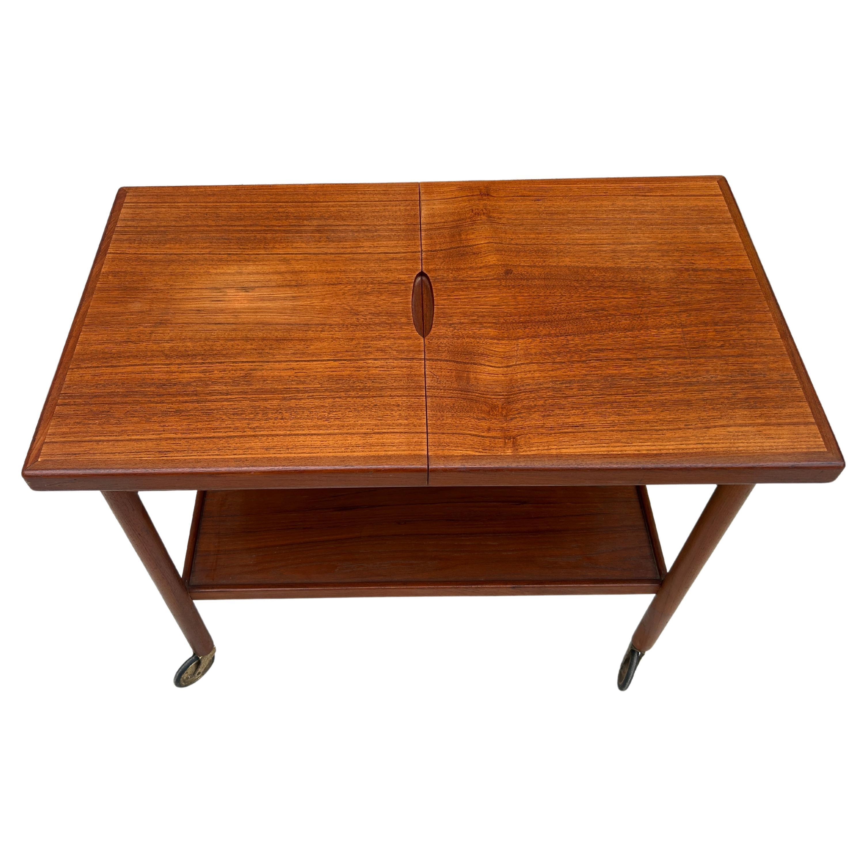 Mid-Century Modern Midcentury Danish Modern Teak extension Bar Cart Server For Sale