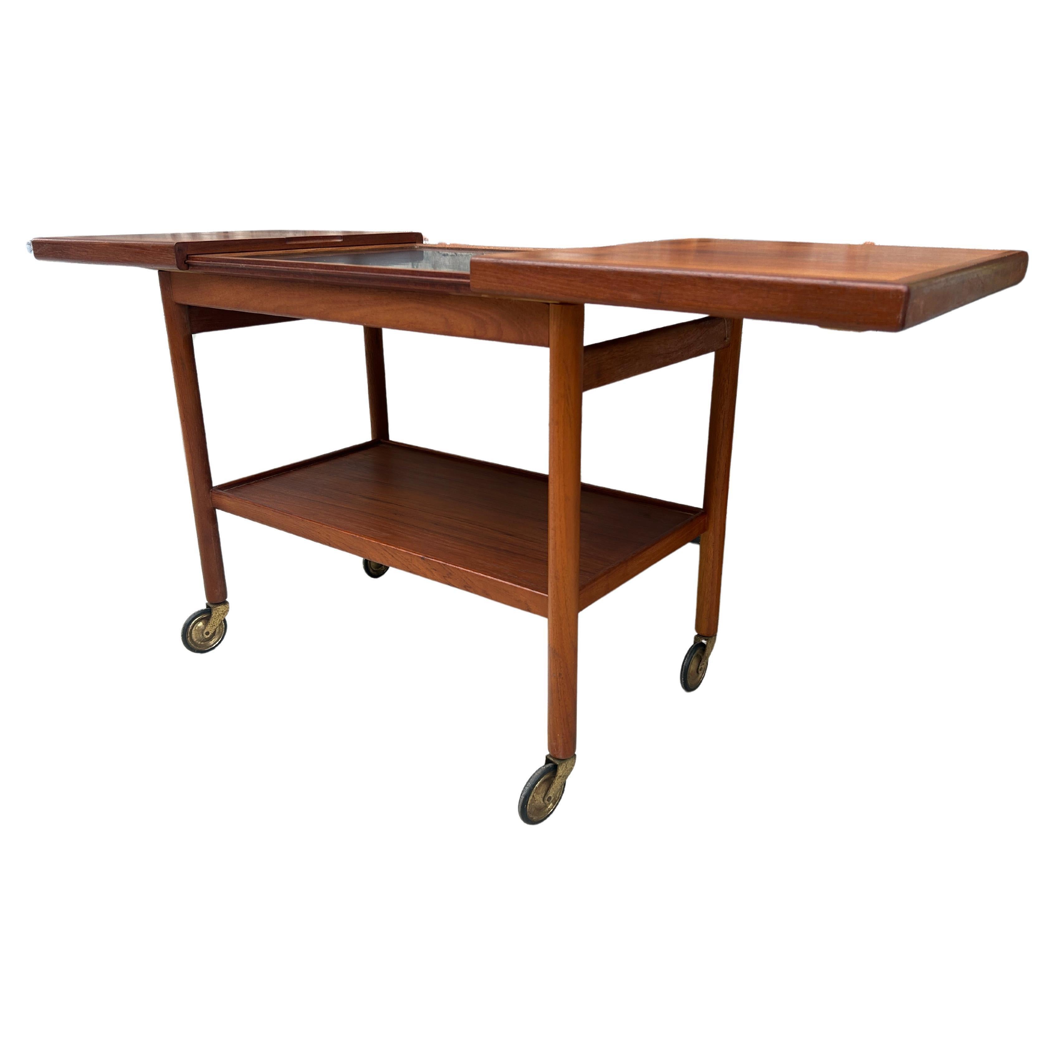 Mid-20th Century Midcentury Danish Modern Teak extension Bar Cart Server For Sale