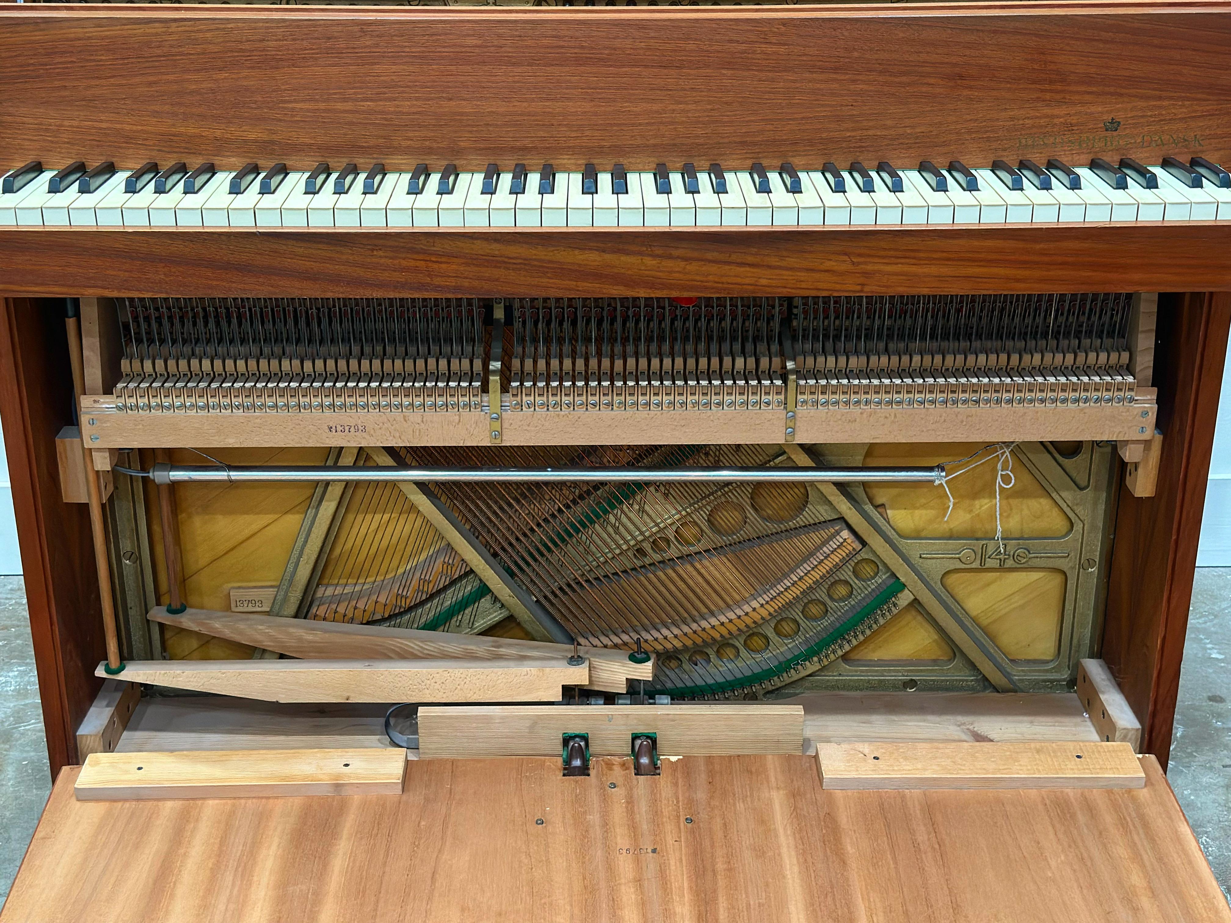 Midcentury Danish Modern Teak Pianette - Andreas Christensen - Hindsberg Dansk 3