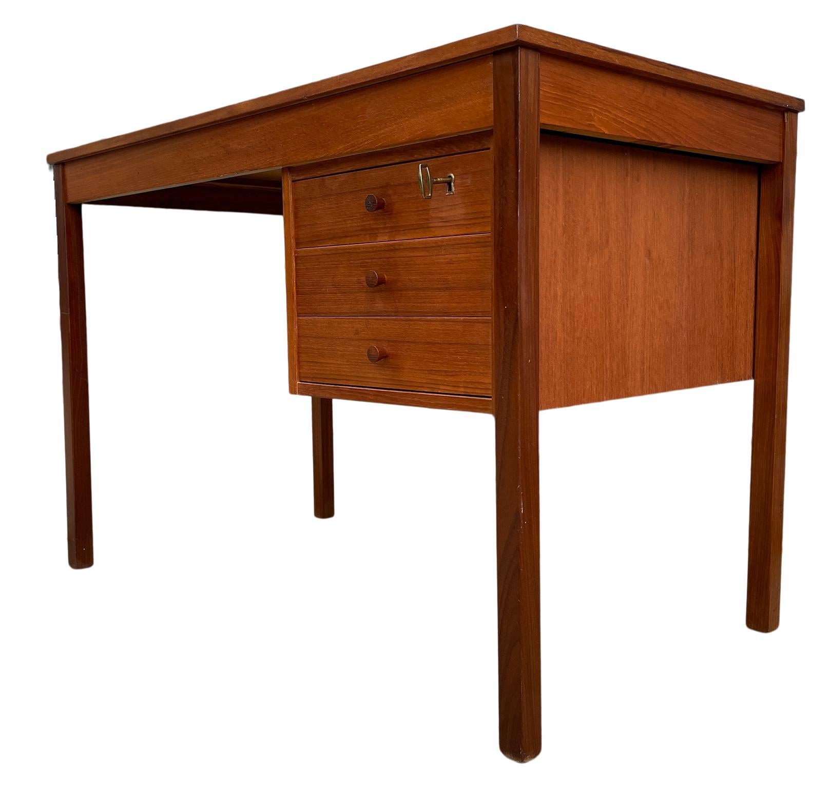 Woodwork Midcentury Danish Modern Teak Small Desk 3 Drawers Top Lockable Drawer