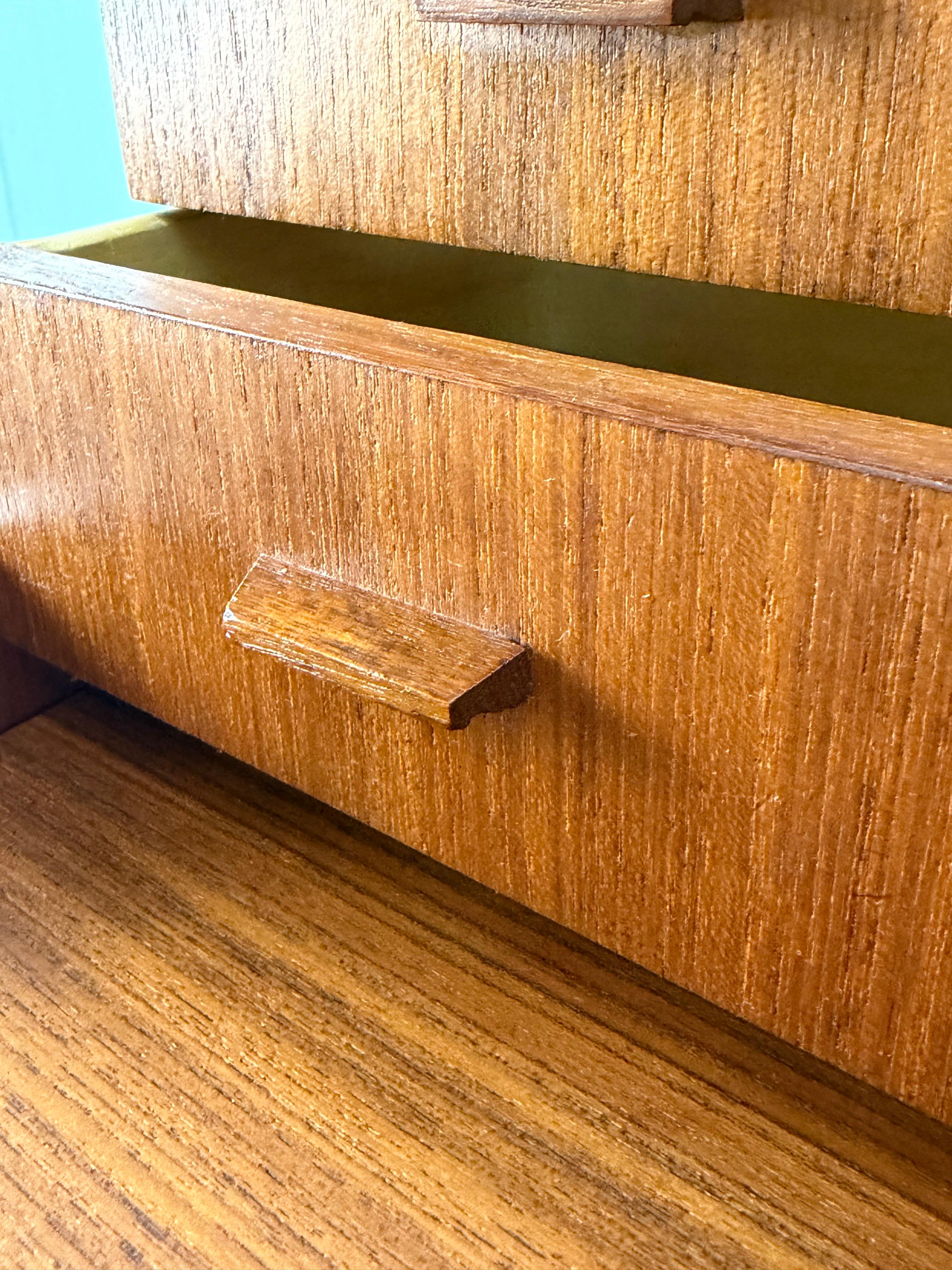 Danois Bureau secrétaire en bois de teck moderne danois du milieu du siècle, 1960s en vente