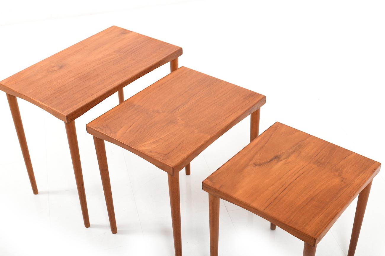 Midcentury Danish Nesting Tables in Teak 3