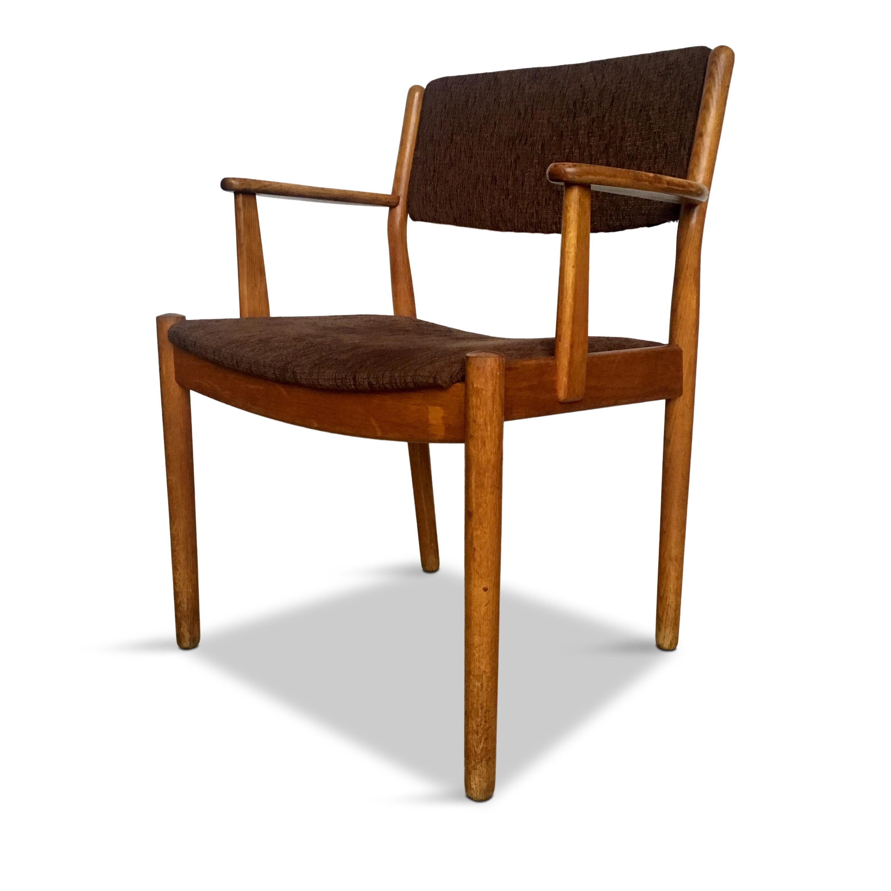 Scandinavian Modern Midcentury Danish Oak Armchair by Poul Volther for FDB Møbler, 1950s For Sale