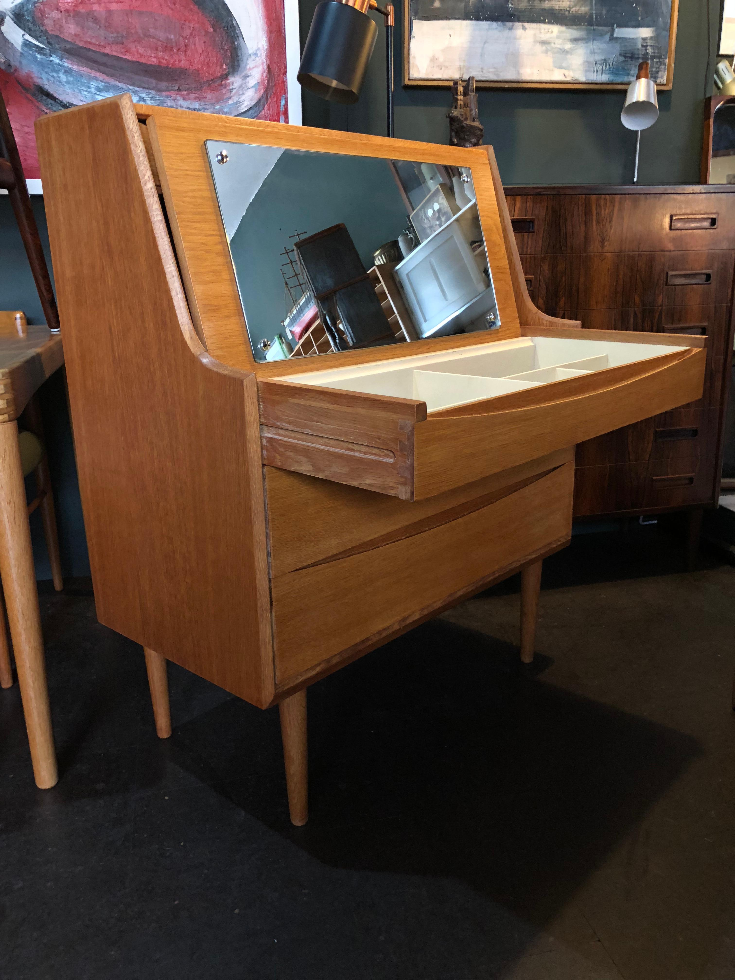 Midcentury Danish Oak Secretaire Bureau, Orum Møbler 5