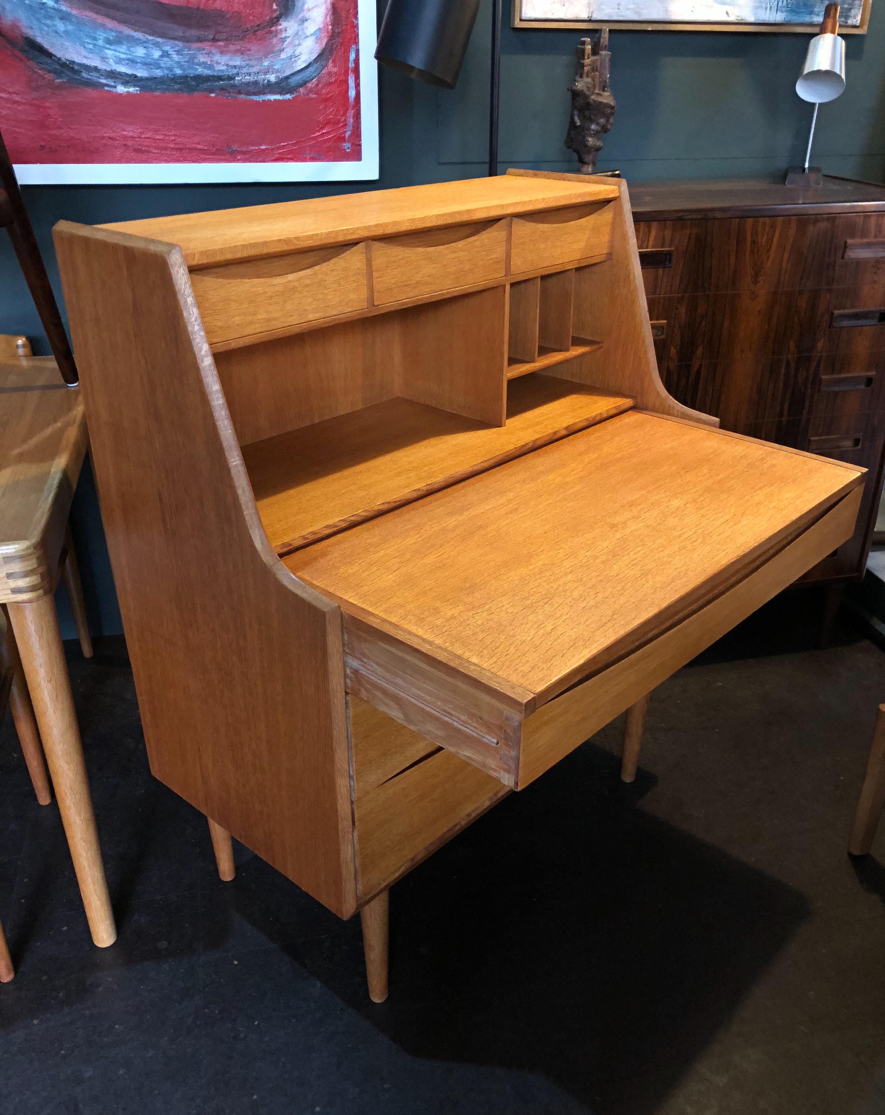 Midcentury Danish Oak Secretaire Bureau, Orum Møbler 4