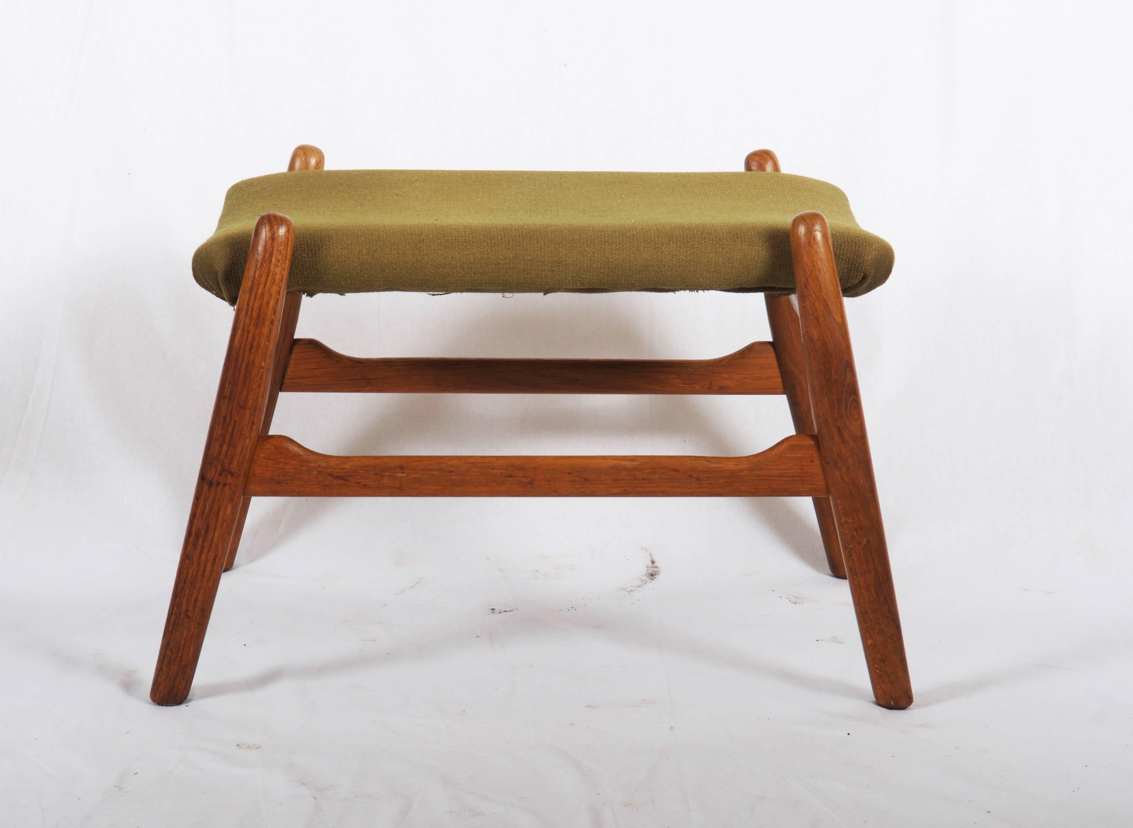 danish foot stool