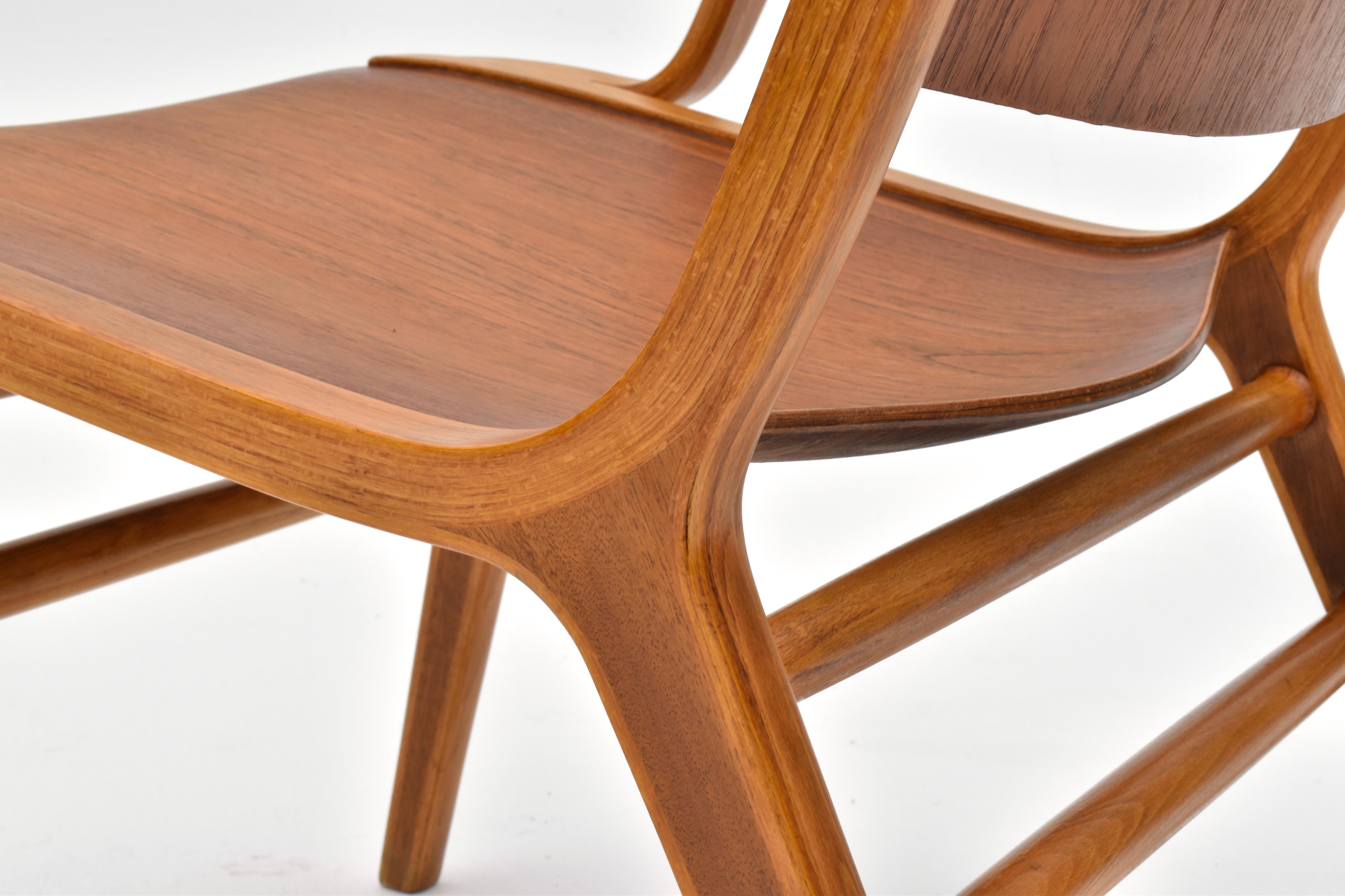Midcentury Danish Peter Hvidt AX Chair For Fritz Hansen For Sale 5