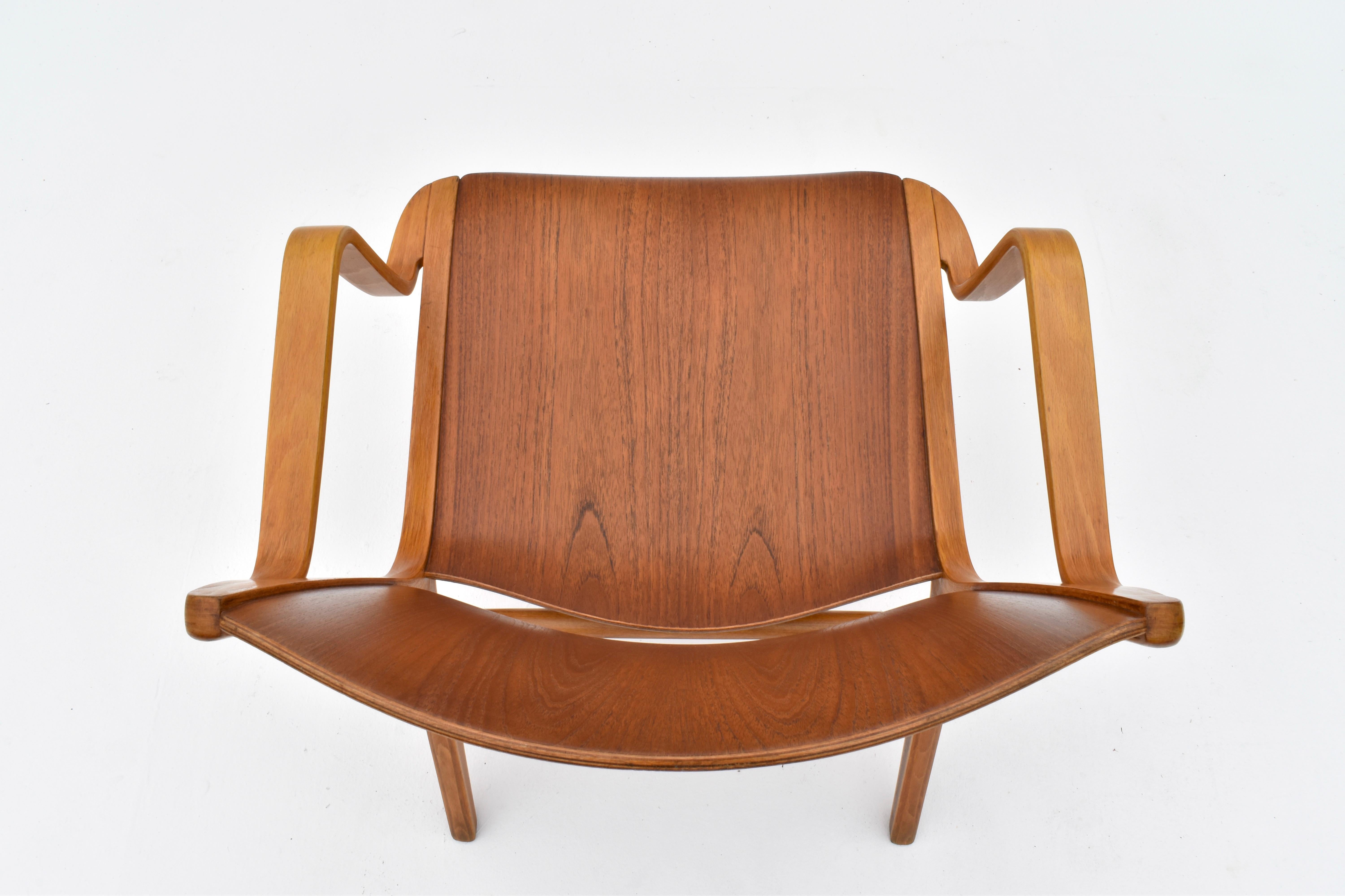 Midcentury Danish Peter Hvidt AX Chair For Fritz Hansen For Sale 6
