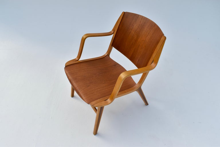 Midcentury Danish Peter Hvidt AX Chair For Fritz Hansen For Sale