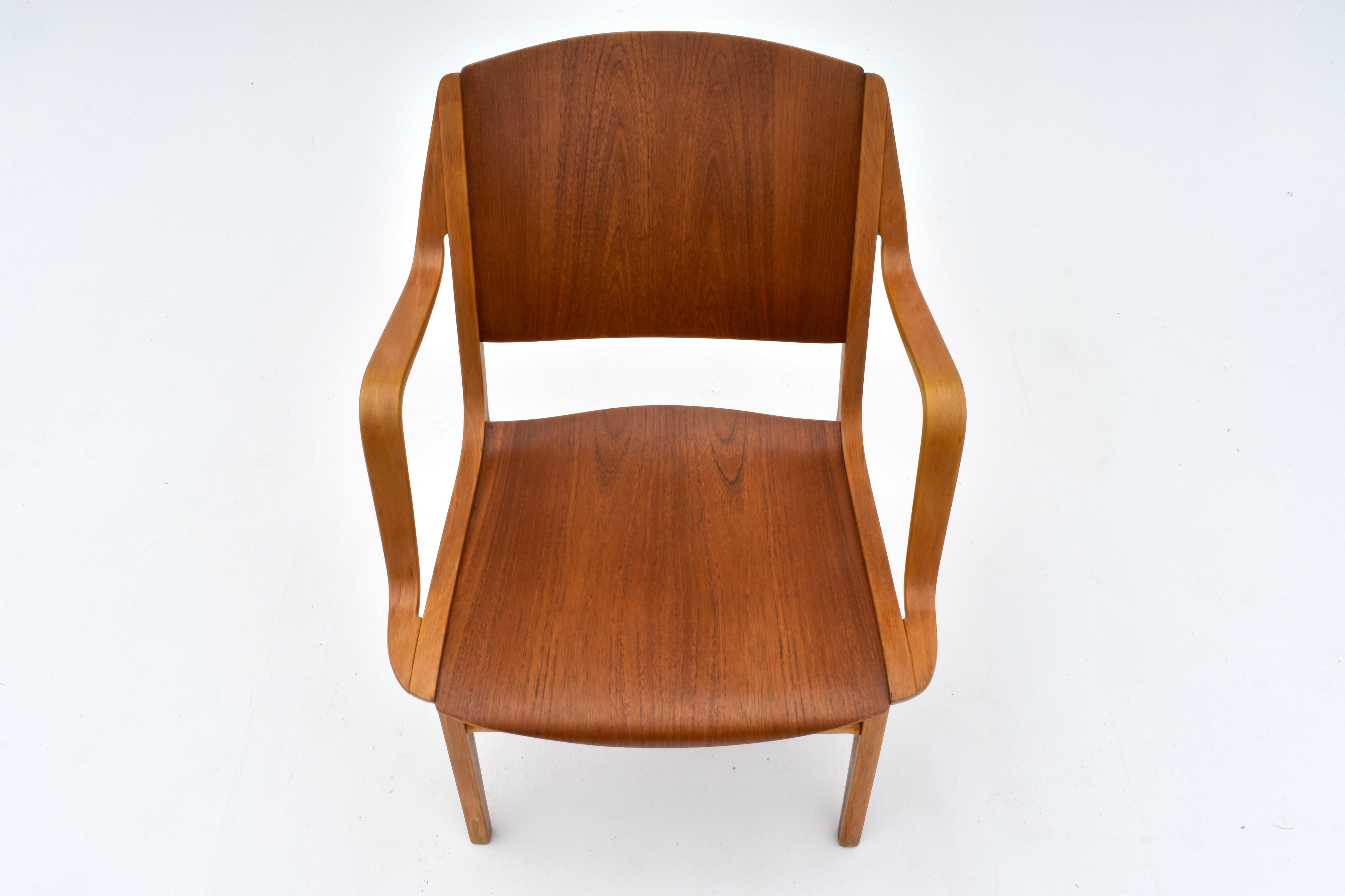 Mid-20th Century Midcentury Danish Peter Hvidt AX Chair For Fritz Hansen For Sale